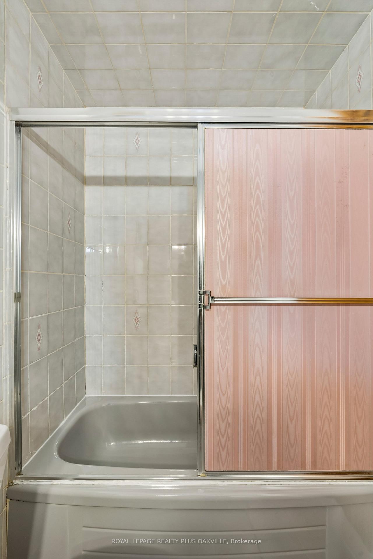 Photo 42 of 72a Lindsey Avenue, Toronto, Dufferin Grove — HOMEH