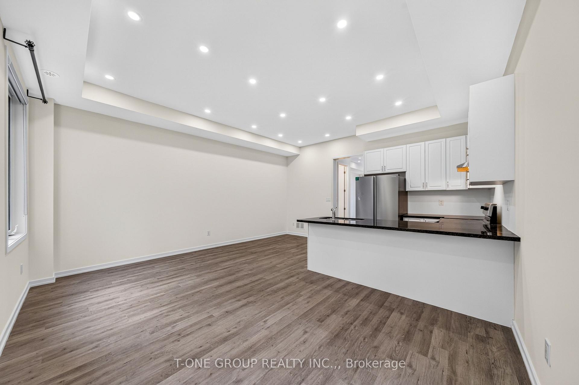 Photo 14 of 54 Pantheon Lane, Markham, Wismer — HOMEH