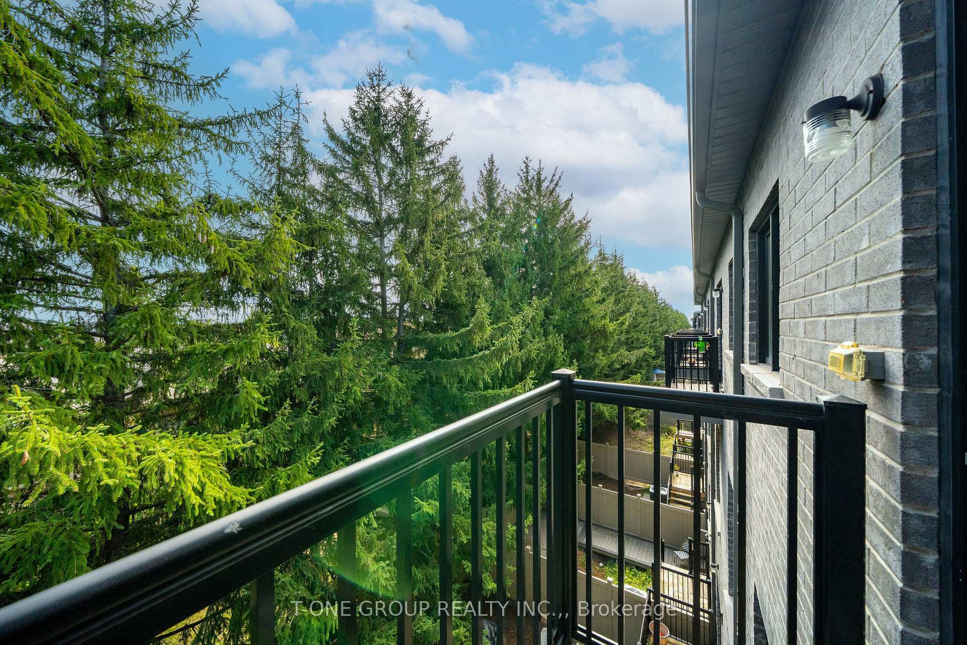 Photo 29 of 54 Pantheon Lane, Markham, Wismer — HOMEH