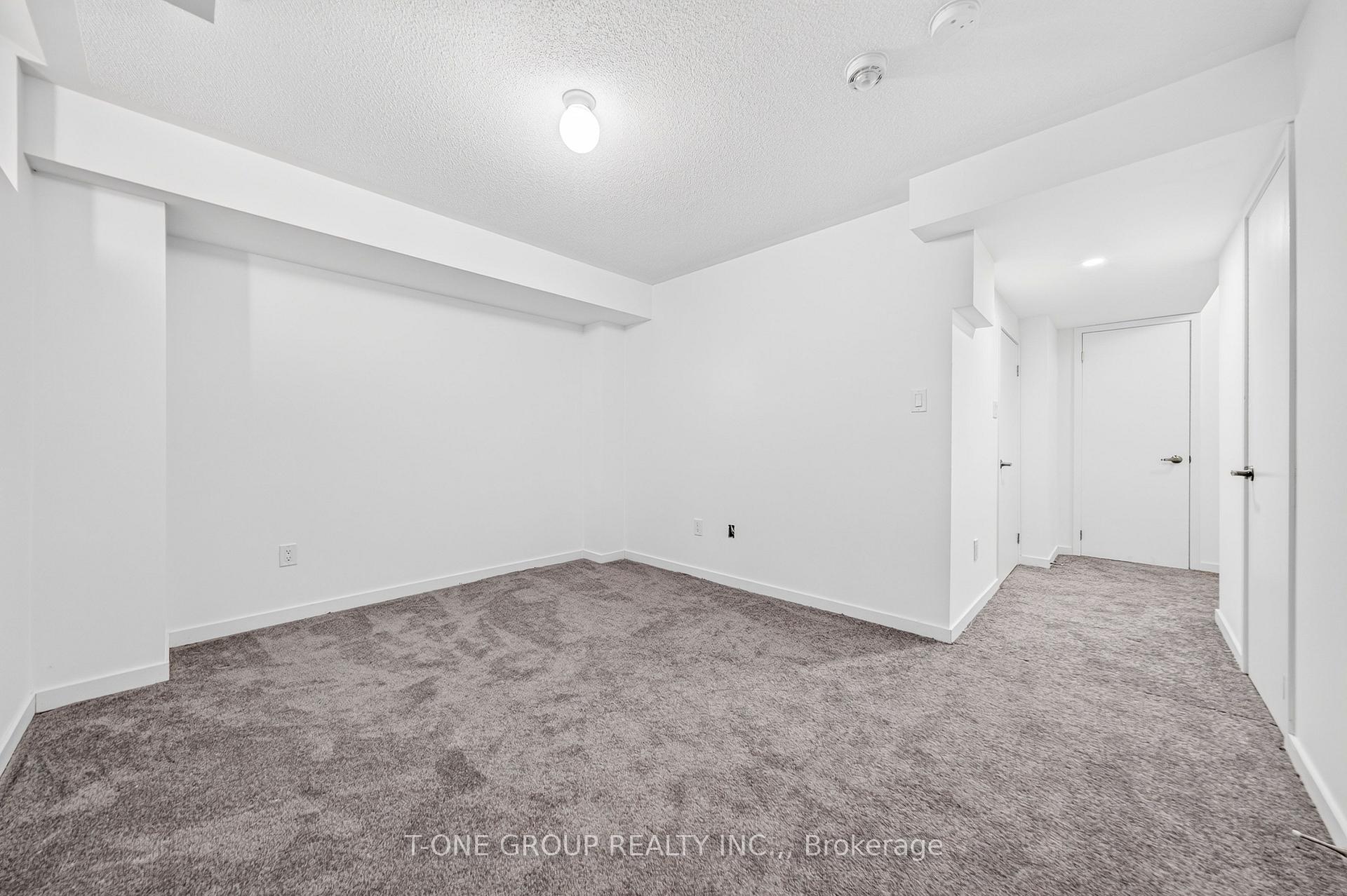 Photo 37 of 54 Pantheon Lane, Markham, Wismer — HOMEH
