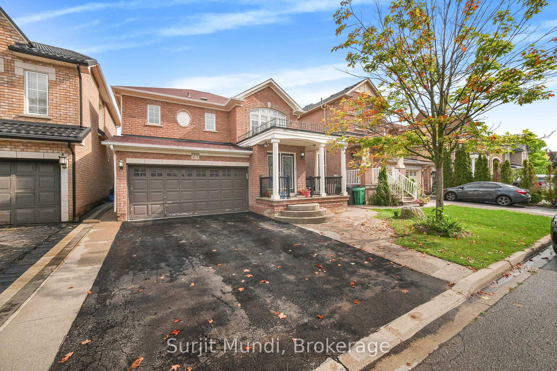 Photo of 21 Amboise Crescent