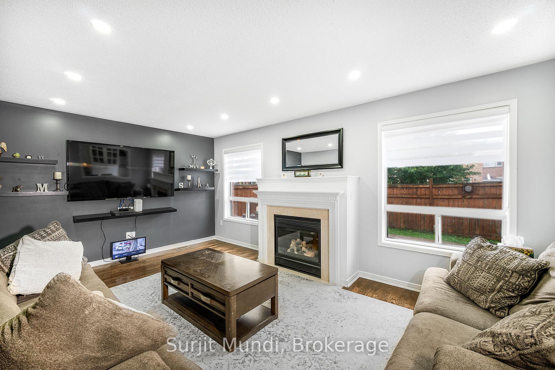 Photo 21 of 21 Amboise Crescent, Brampton, Fletcher's Meadow — HOMEH