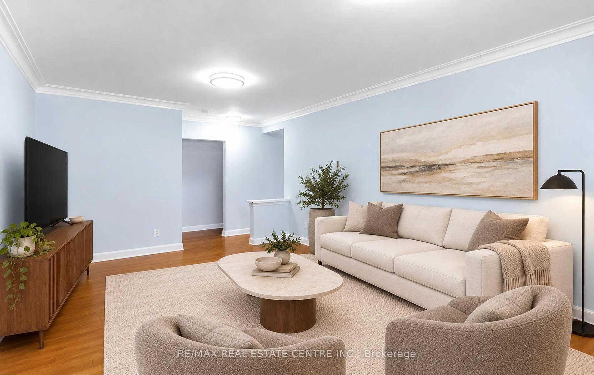 Photo 11 of 302 Southview Road, Oakville, West — HOMEH