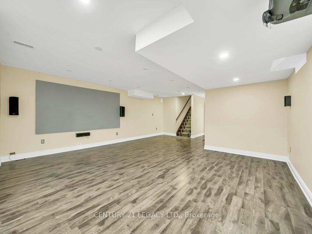 Photo 29 of 20 Wardsville Drive W, Brampton, Bram West — HOMEH