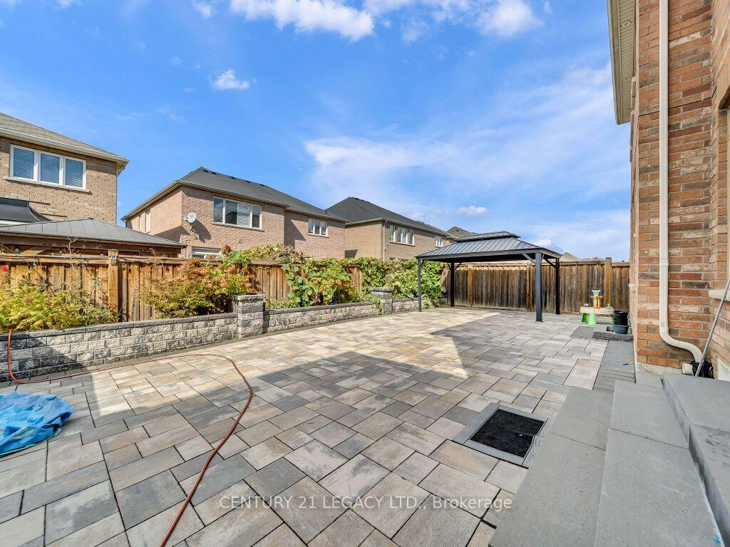 Photo 31 of 20 Wardsville Drive W, Brampton, Bram West — HOMEH