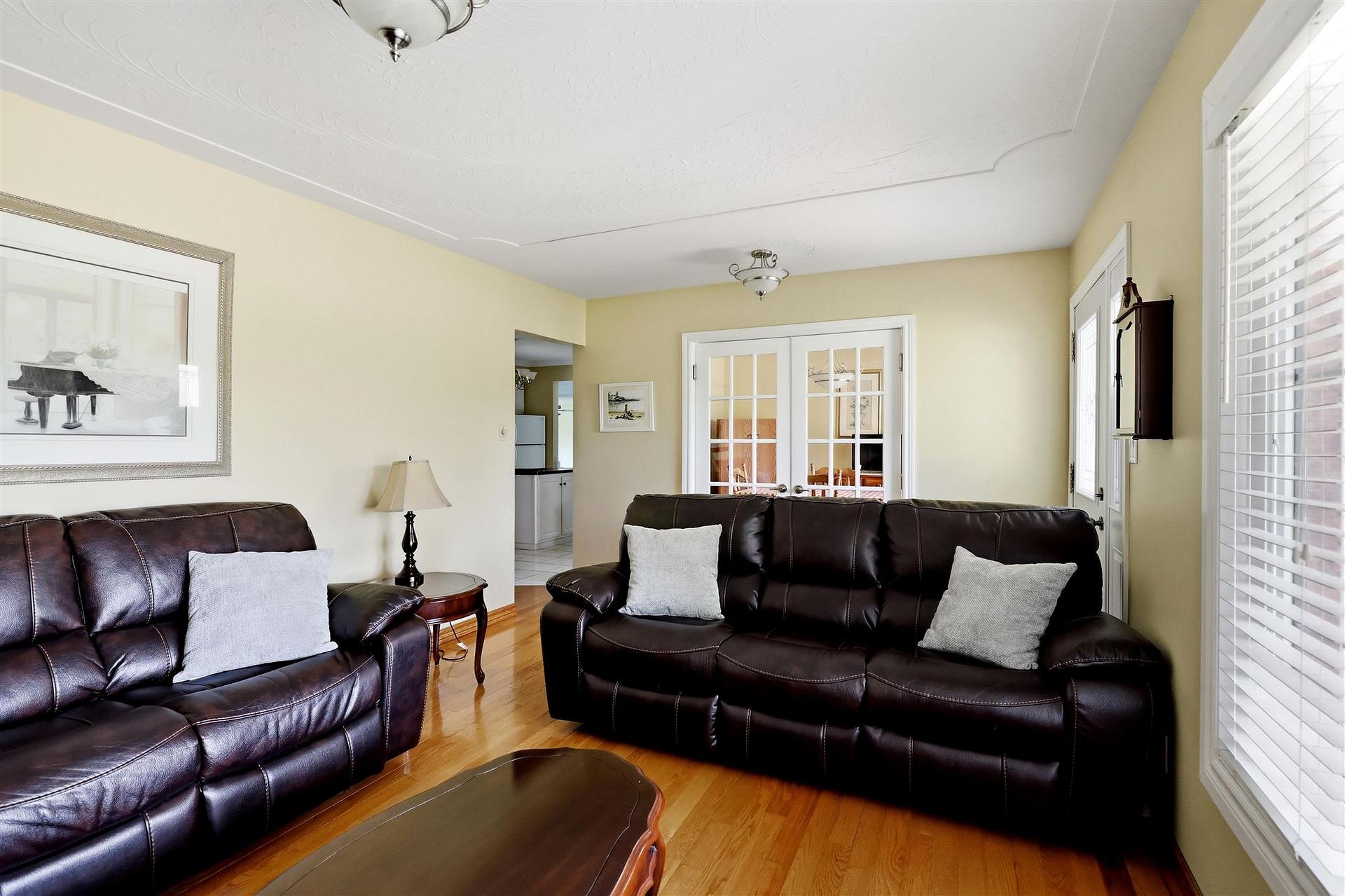 Photo 4 of 382 Nixon Road, Sault Ste Marie, Ward 5 — HOMEH