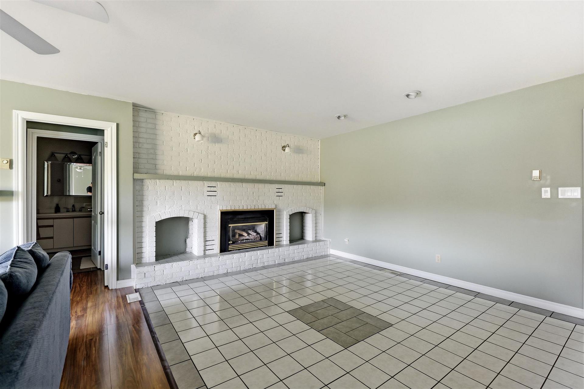 Photo 13 of 382 Nixon Road, Sault Ste Marie, Ward 5 — HOMEH