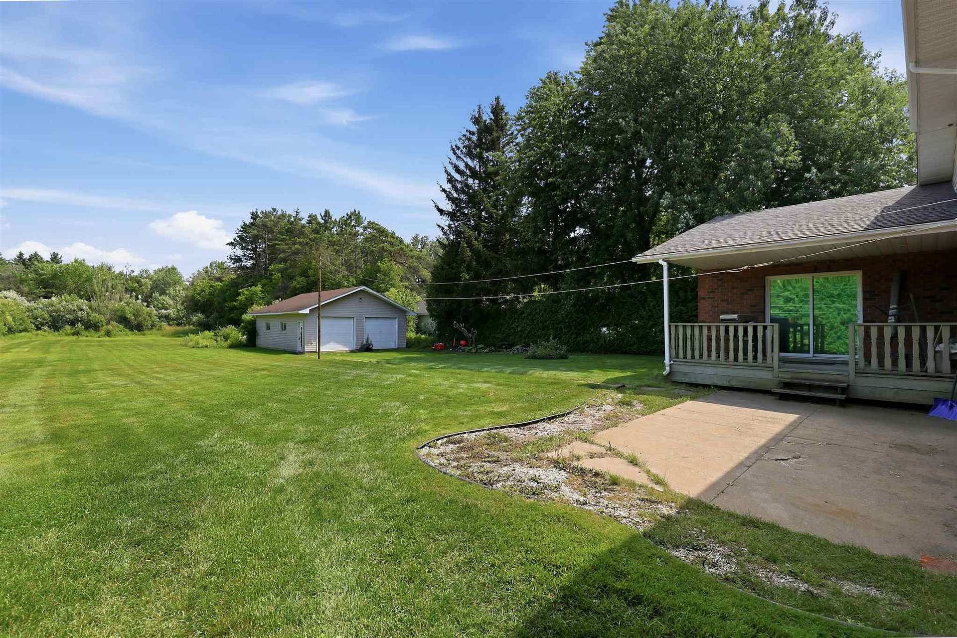 Photo 35 of 382 Nixon Road, Sault Ste Marie, Ward 5 — HOMEH