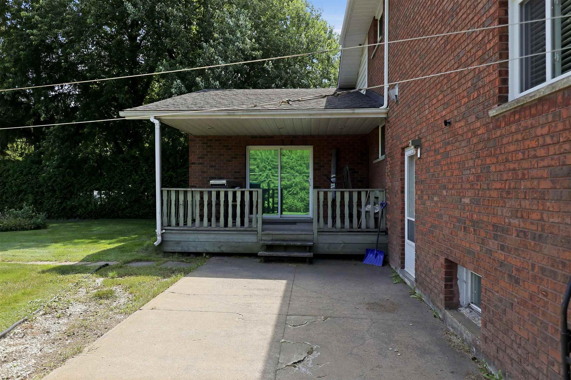 Photo 36 of 382 Nixon Road, Sault Ste Marie, Ward 5 — HOMEH