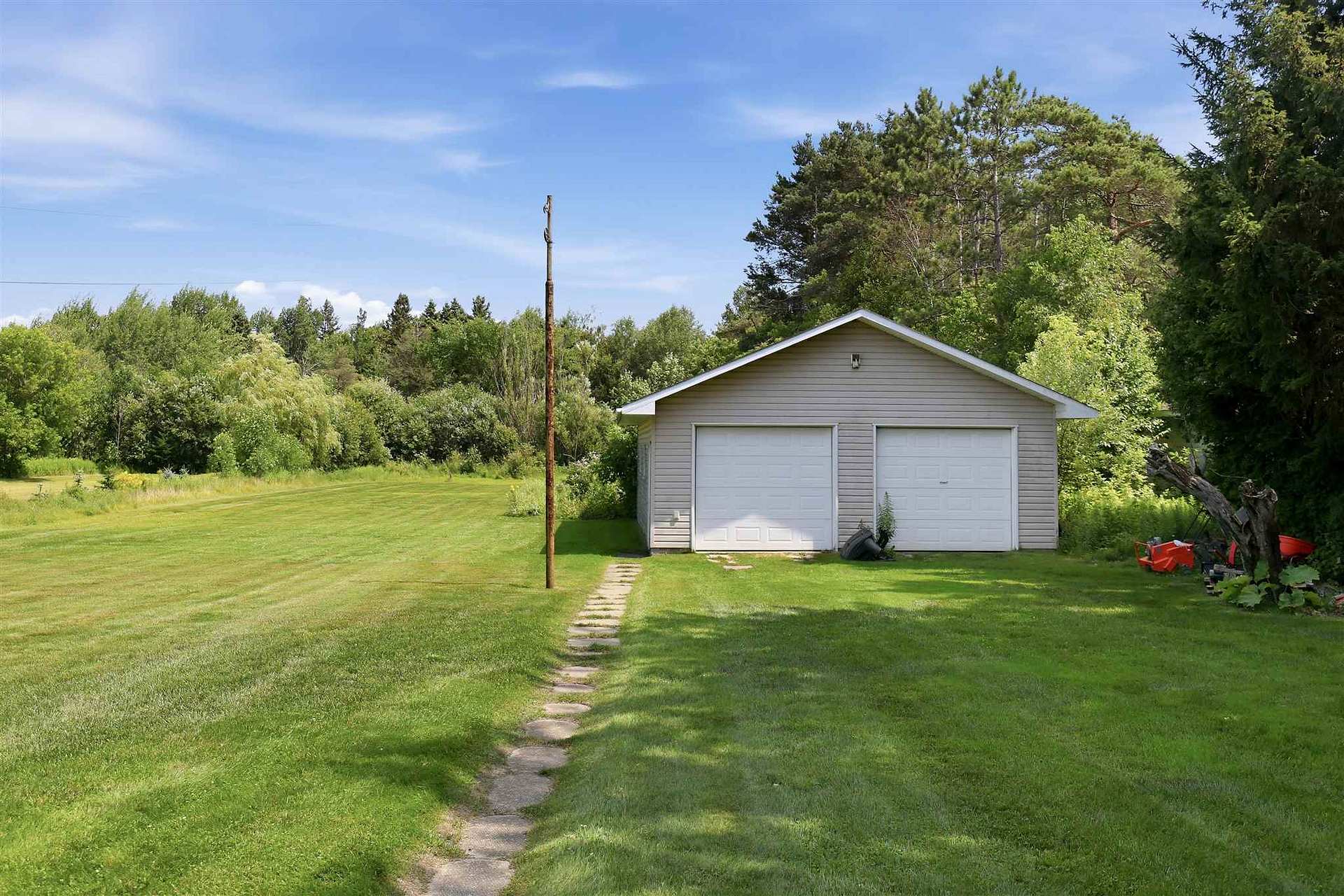 Photo 38 of 382 Nixon Road, Sault Ste Marie, Ward 5 — HOMEH
