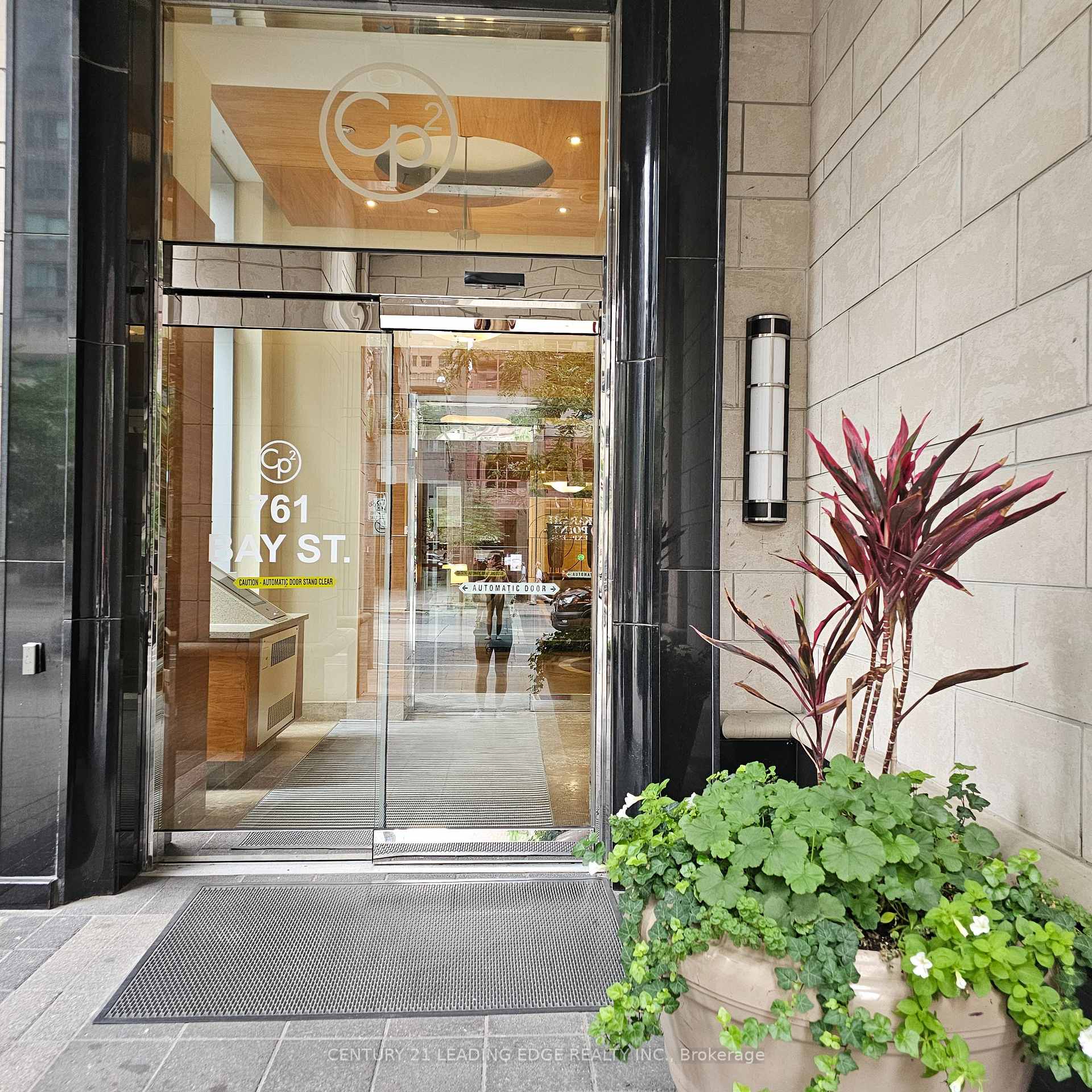 Photo 2 of Unit 714, 761 Bay Street, Toronto, Bay Street Corridor — HOMEH