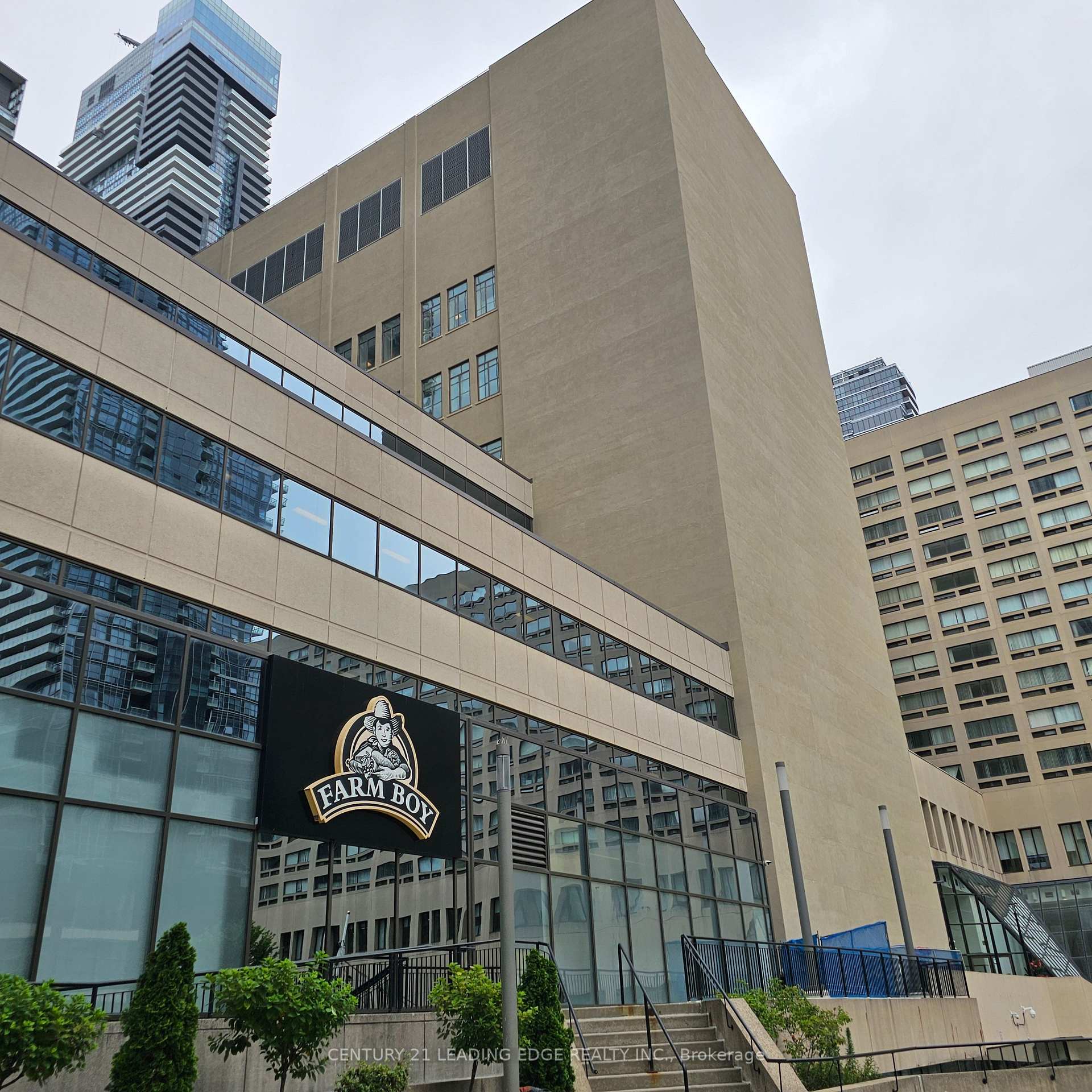 Photo 30 of Unit 714, 761 Bay Street, Toronto, Bay Street Corridor — HOMEH