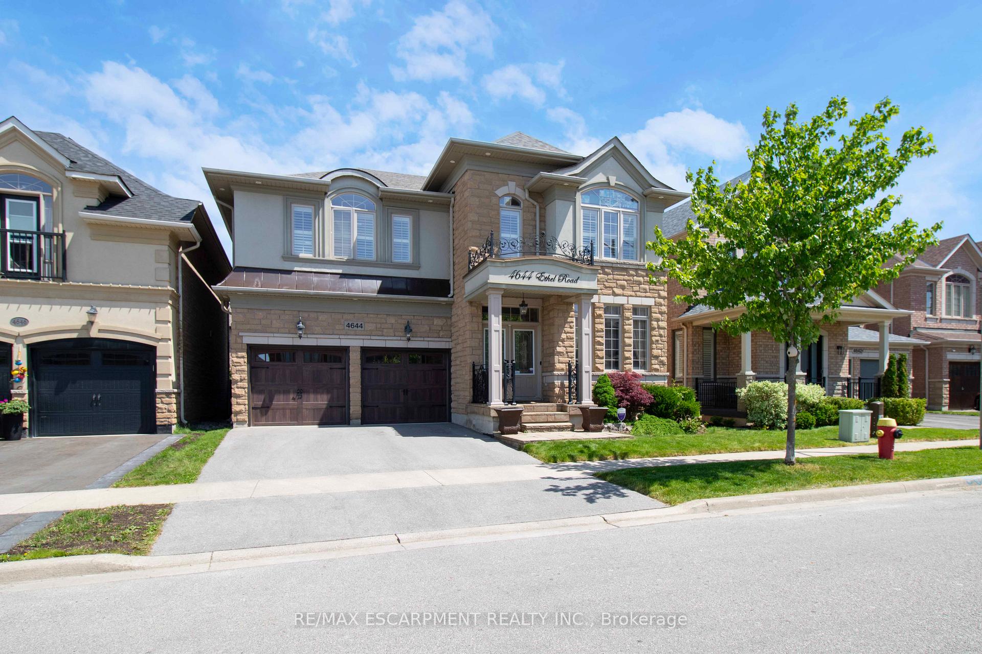 Photo 2 of 4644 Ethel Road, Burlington, Alton — HOMEH