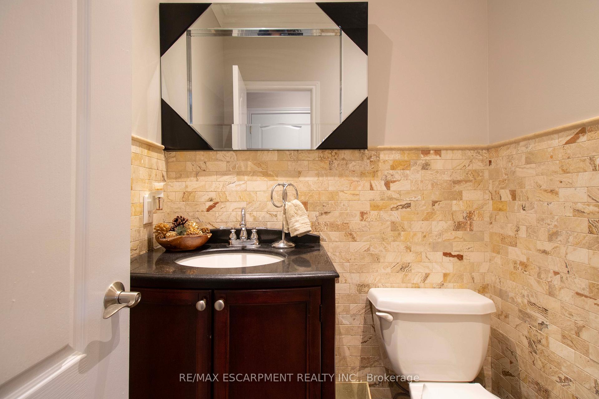 Photo 19 of 4644 Ethel Road, Burlington, Alton — HOMEH