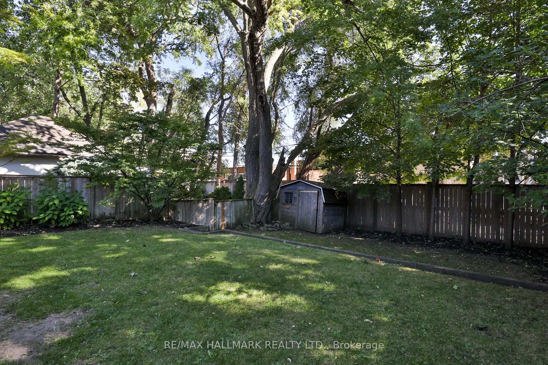 Photo 36 of 83 Wembley Road, Toronto, Forest Hill North — HOMEH