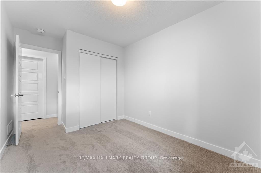 Photo 11 of 808 Mishi Private, Ottawa, CFB Rockcliffe and Area — HOMEH