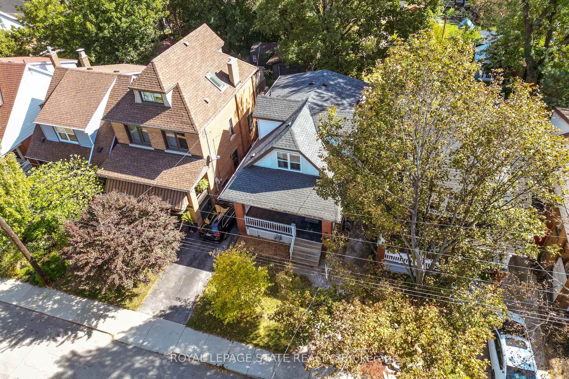 Photo 49 of 133 Rosslyn Avenue S, Hamilton, Delta — HOMEH