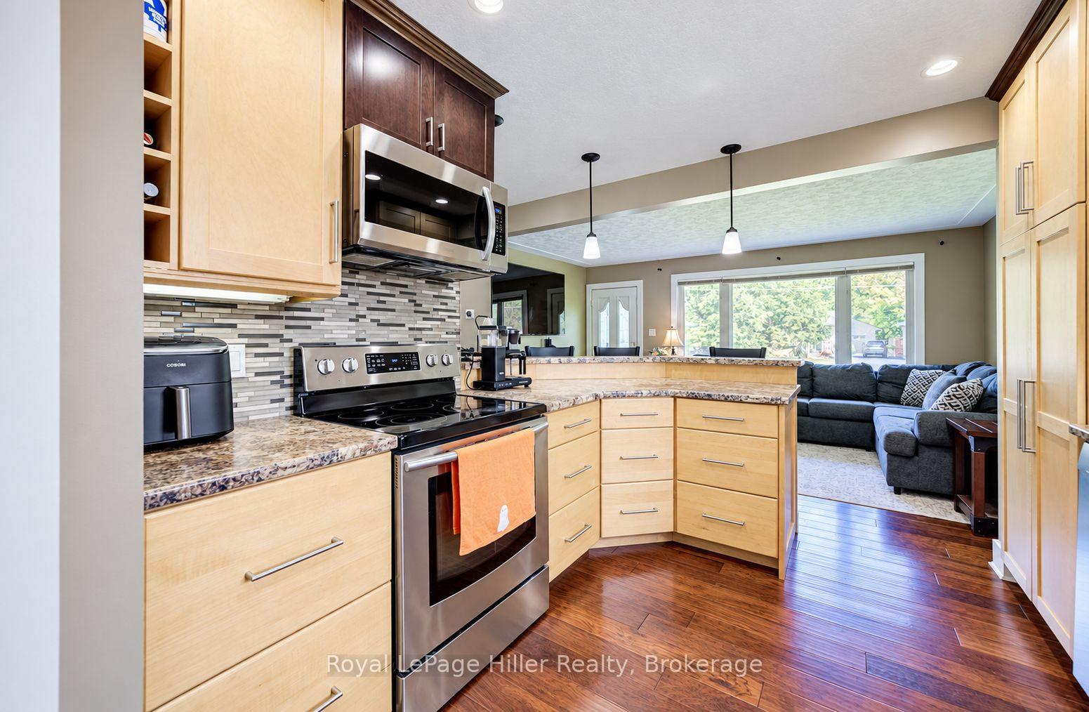 Photo 10 of 164 Strachan Street, Stratford — HOMEH