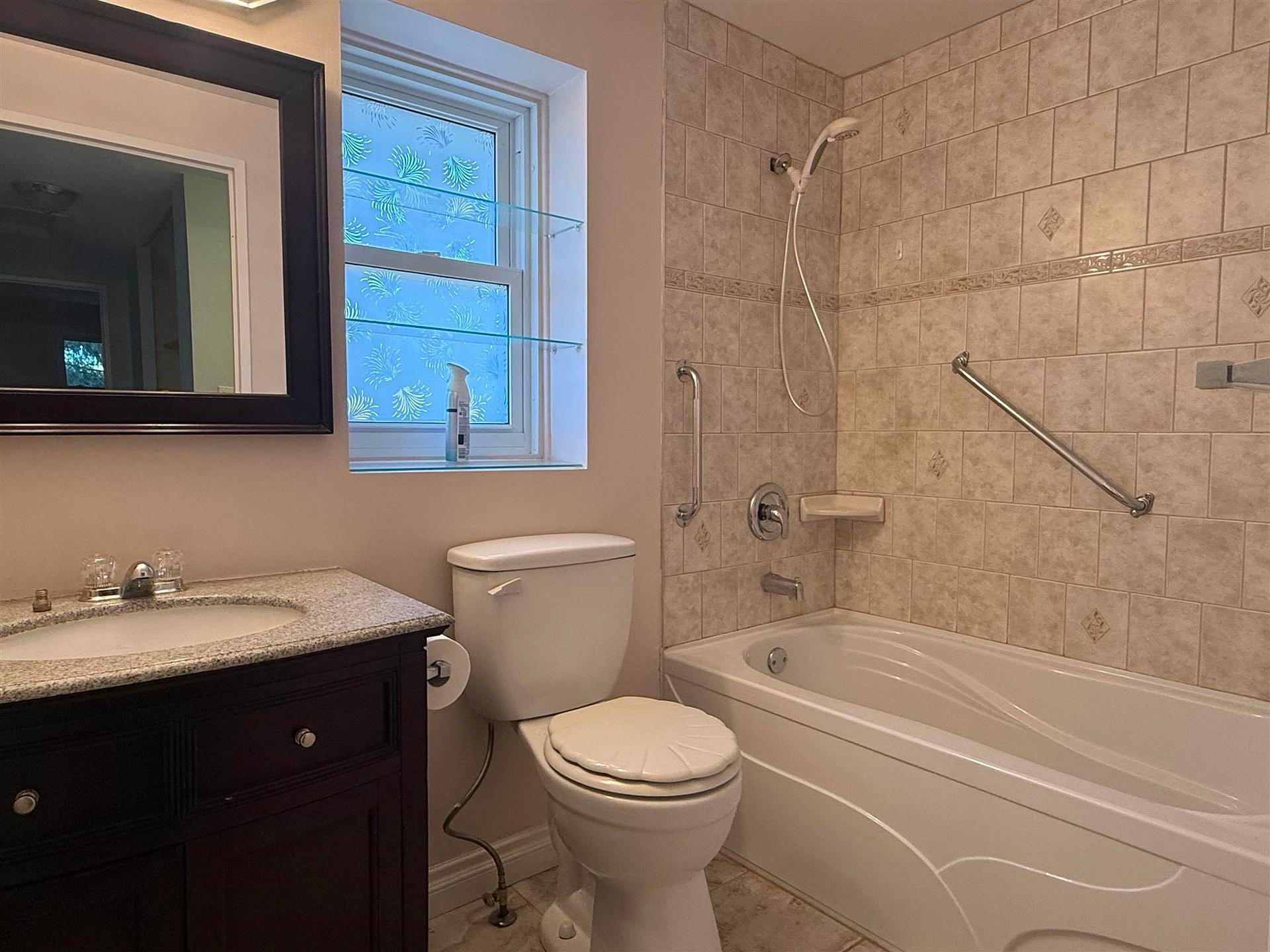 Photo 11 of 138 Frame Crescent, Elliot Lake — HOMEH