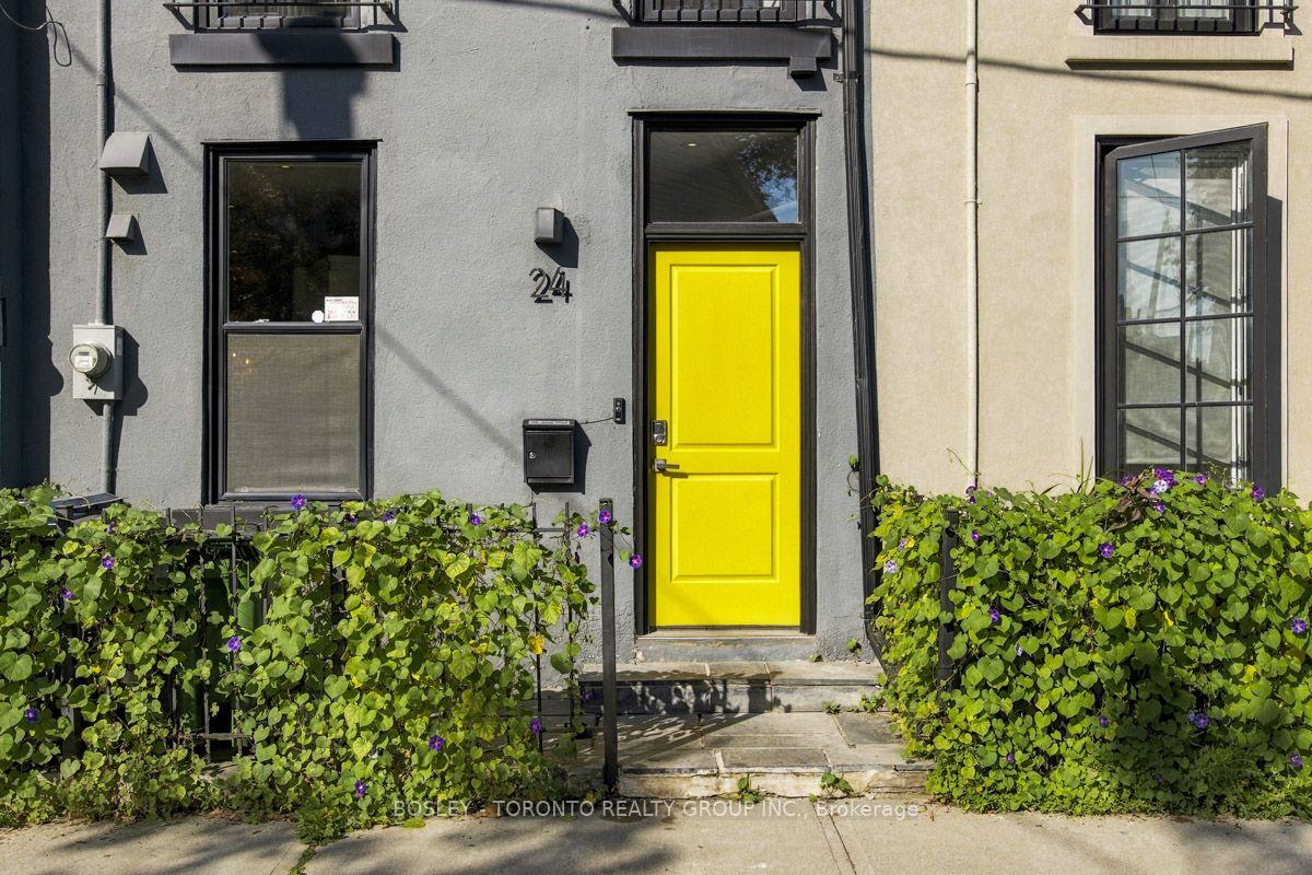 Photo 2 of 24 Bright Street, Toronto, Moss Park — HOMEH