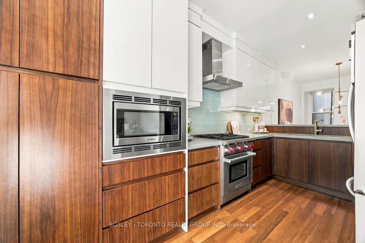 Photo 18 of 24 Bright Street, Toronto, Moss Park — HOMEH
