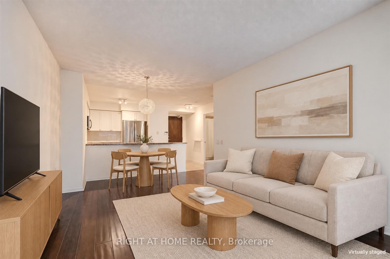 Photo 3 of Unit 507, 388 Bloor Street E, Toronto, Rosedale-Moore Park — HOMEH