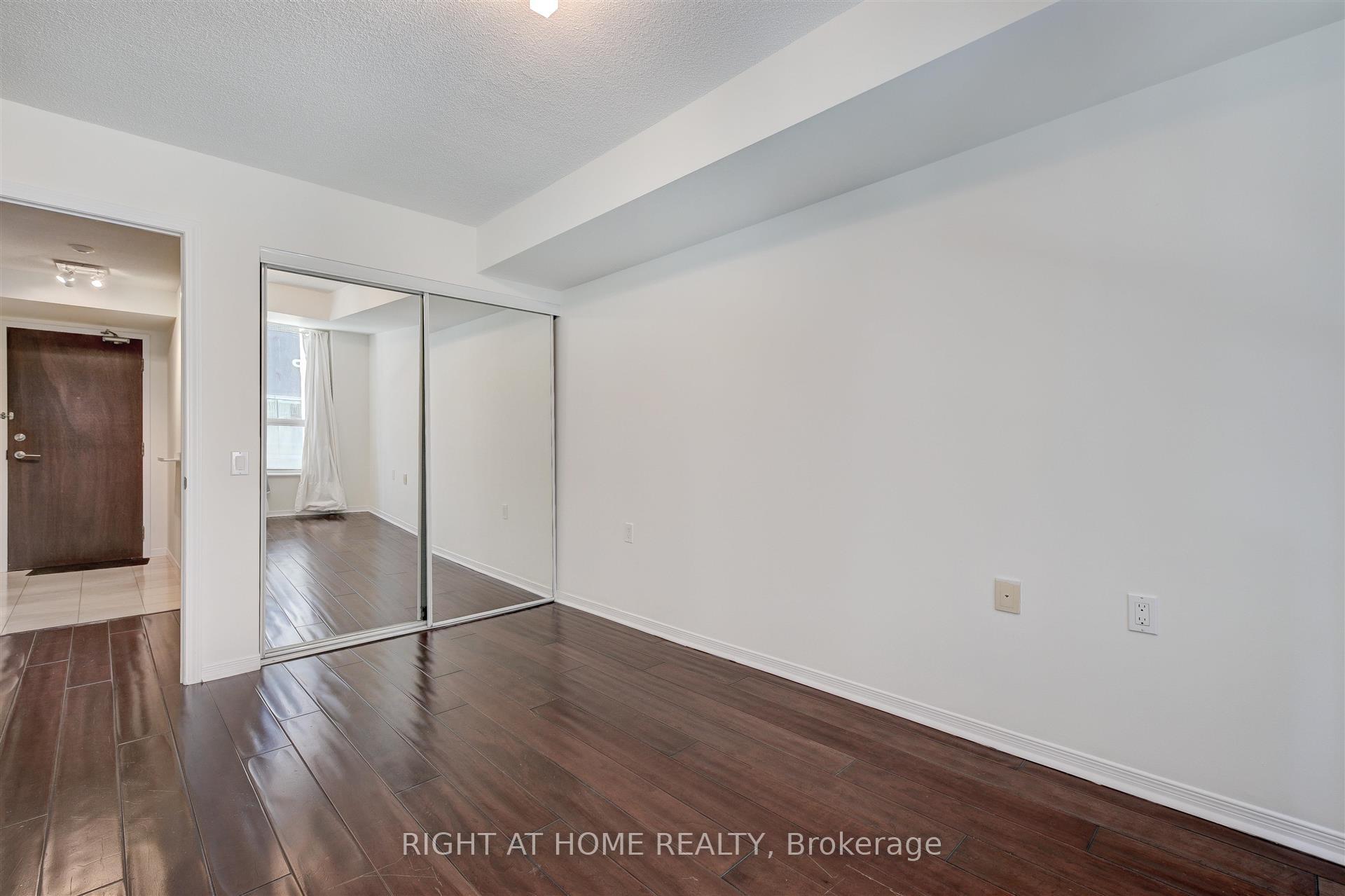 Photo 12 of Unit 507, 388 Bloor Street E, Toronto, Rosedale-Moore Park — HOMEH