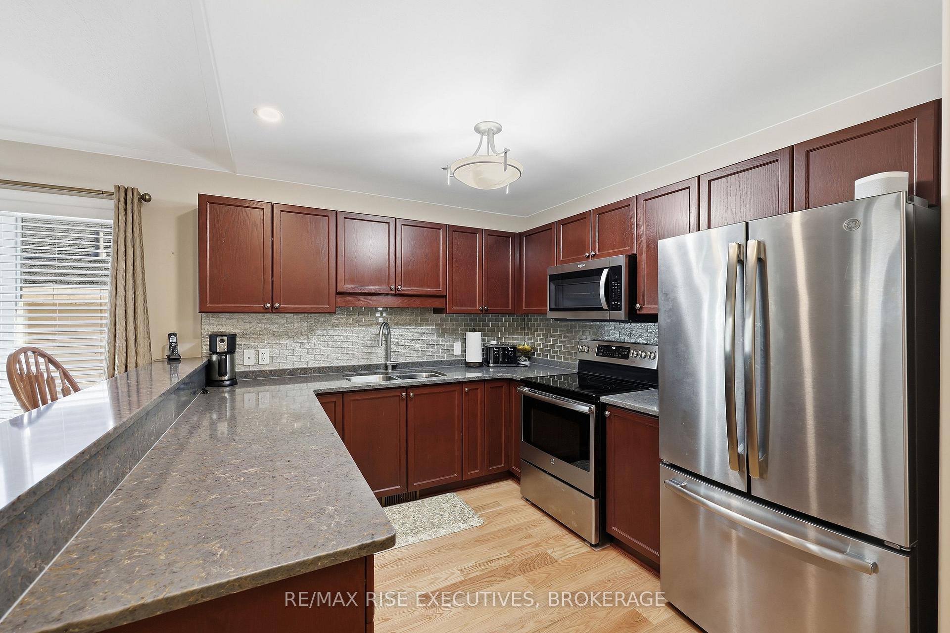 Photo 9 of 176 MacDougall Drive, Loyalist, Amherstview — HOMEH