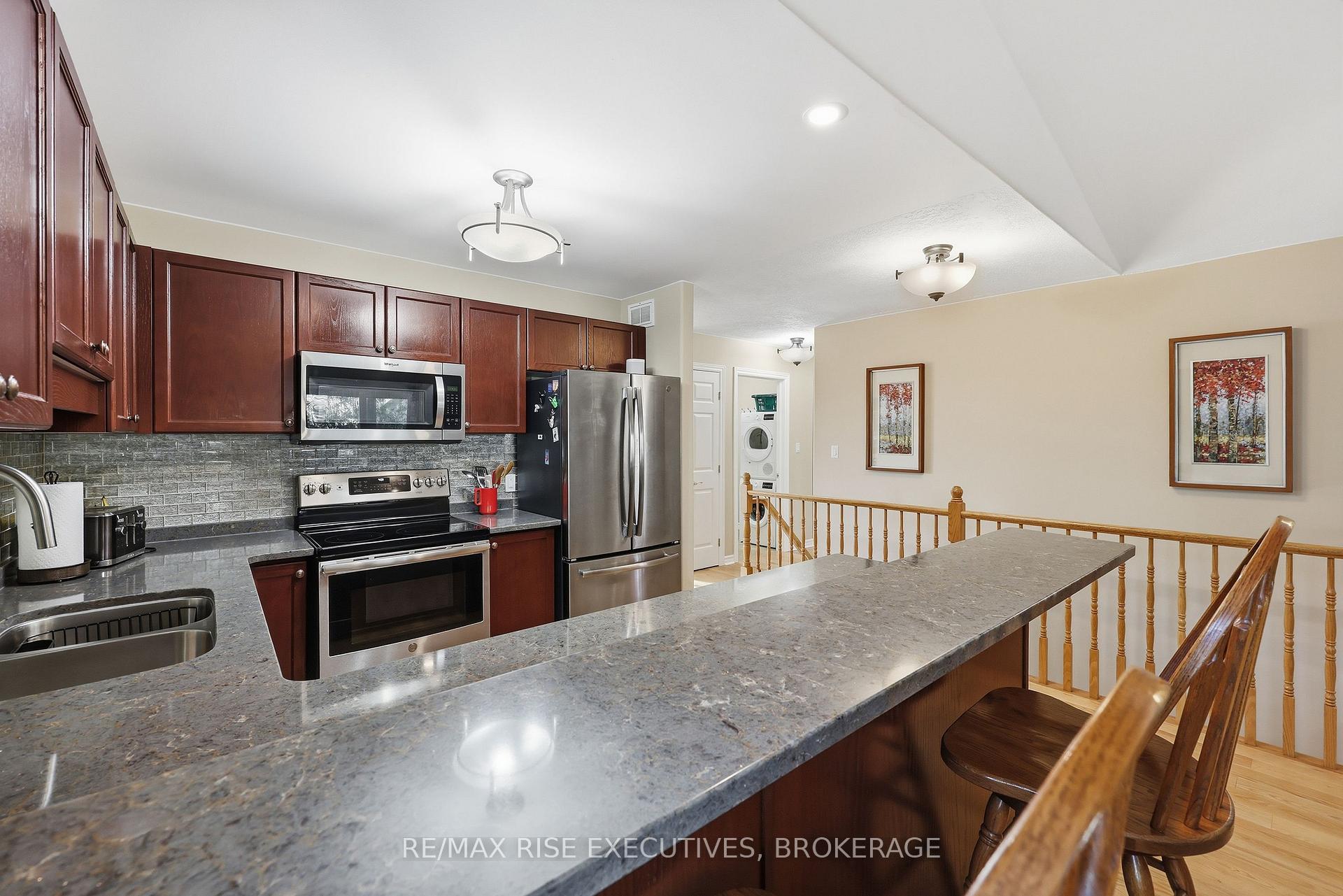 Photo 11 of 176 MacDougall Drive, Loyalist, Amherstview — HOMEH