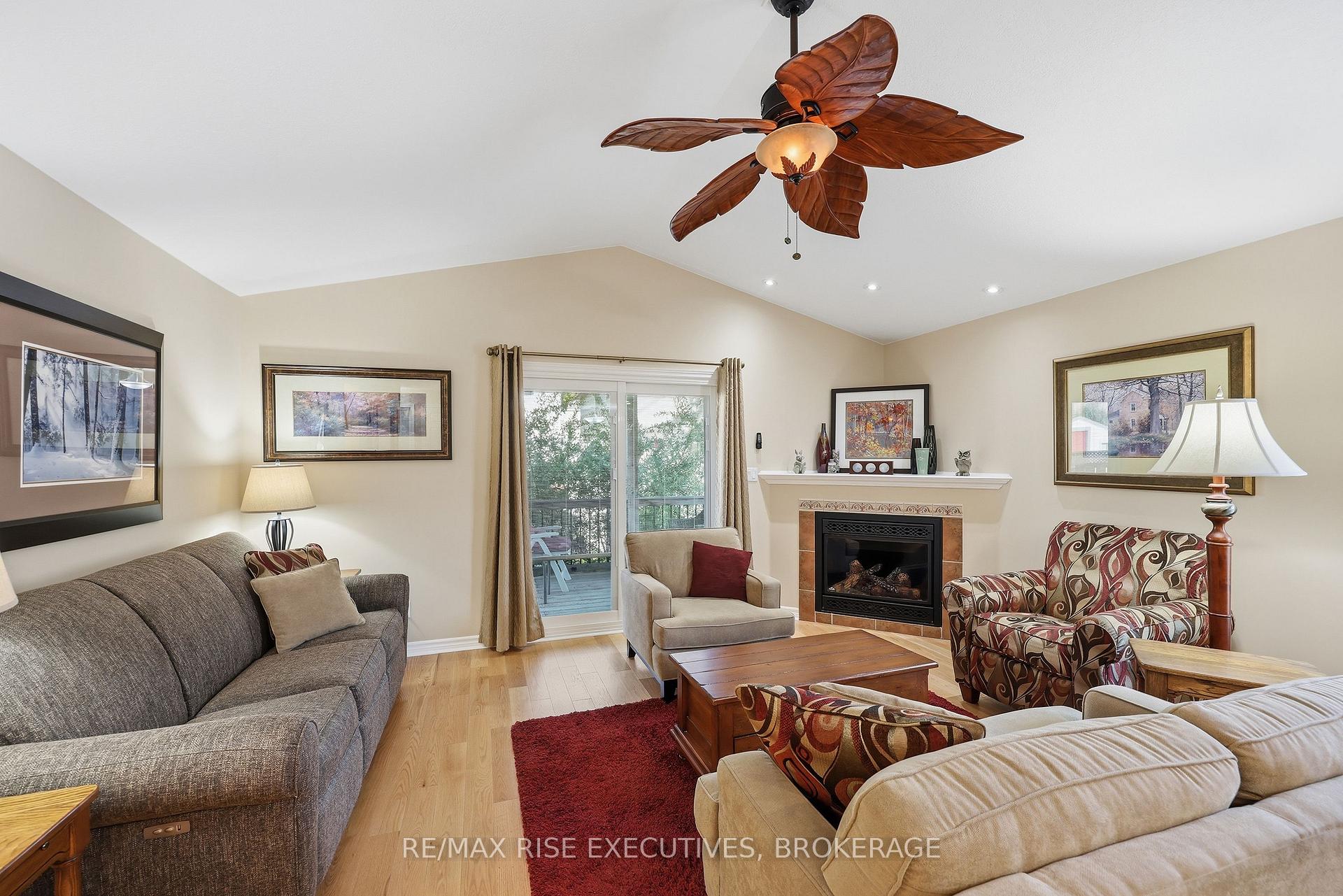 Photo 12 of 176 MacDougall Drive, Loyalist, Amherstview — HOMEH