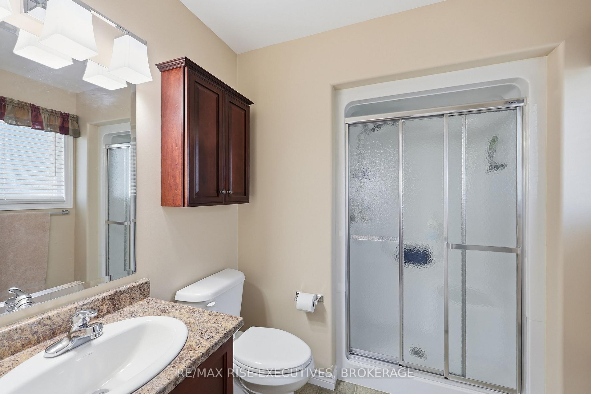 Photo 18 of 176 MacDougall Drive, Loyalist, Amherstview — HOMEH