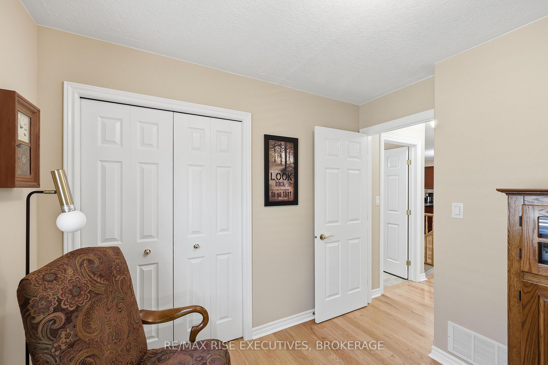 Photo 21 of 176 MacDougall Drive, Loyalist, Amherstview — HOMEH