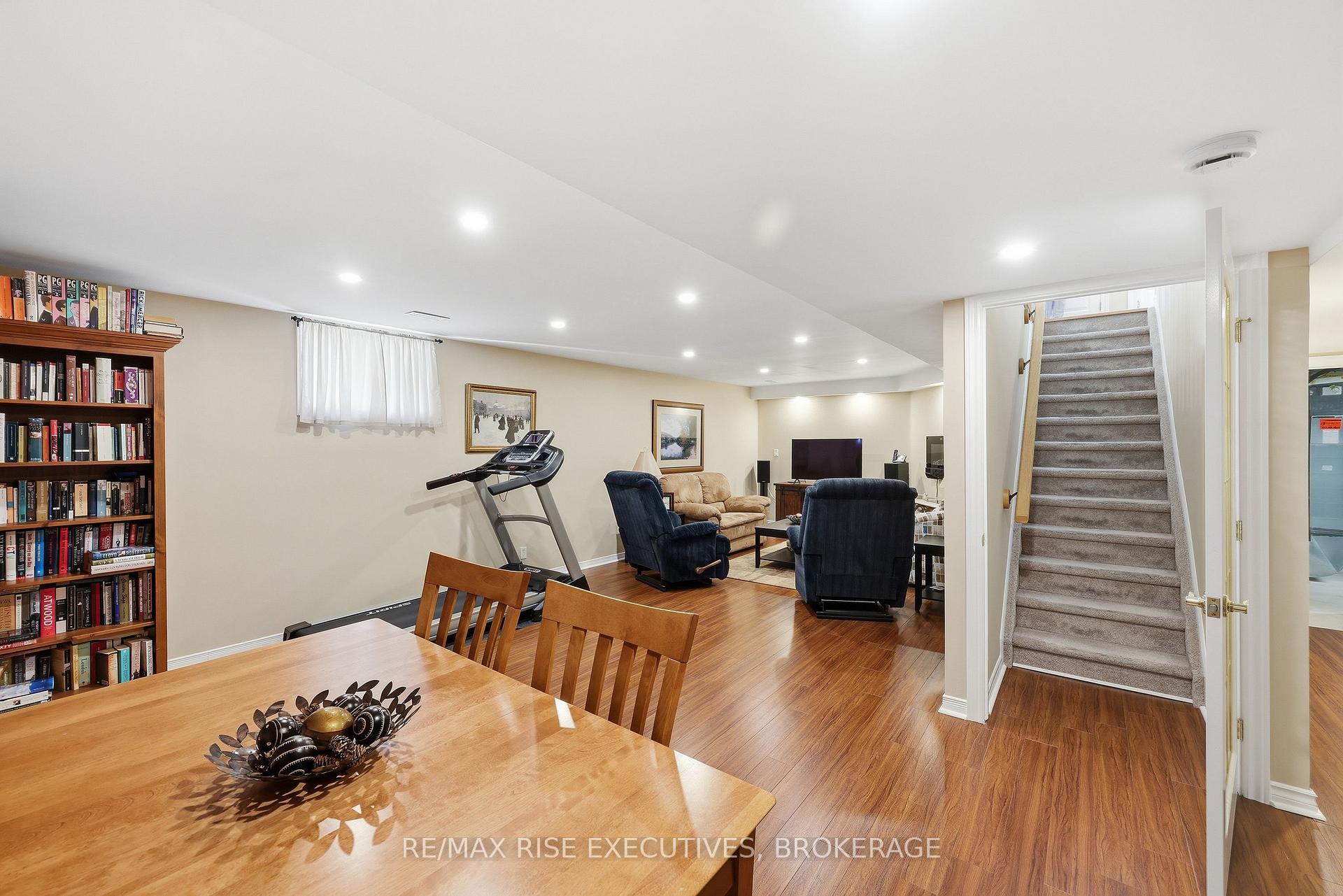 Photo 23 of 176 MacDougall Drive, Loyalist, Amherstview — HOMEH