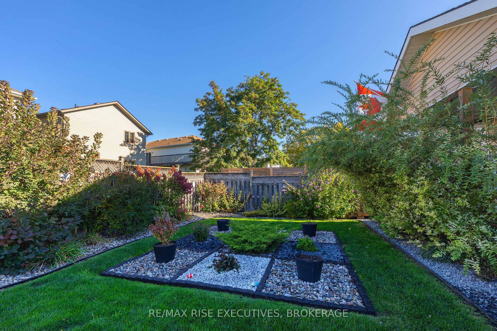 Photo 39 of 176 MacDougall Drive, Loyalist, Amherstview — HOMEH