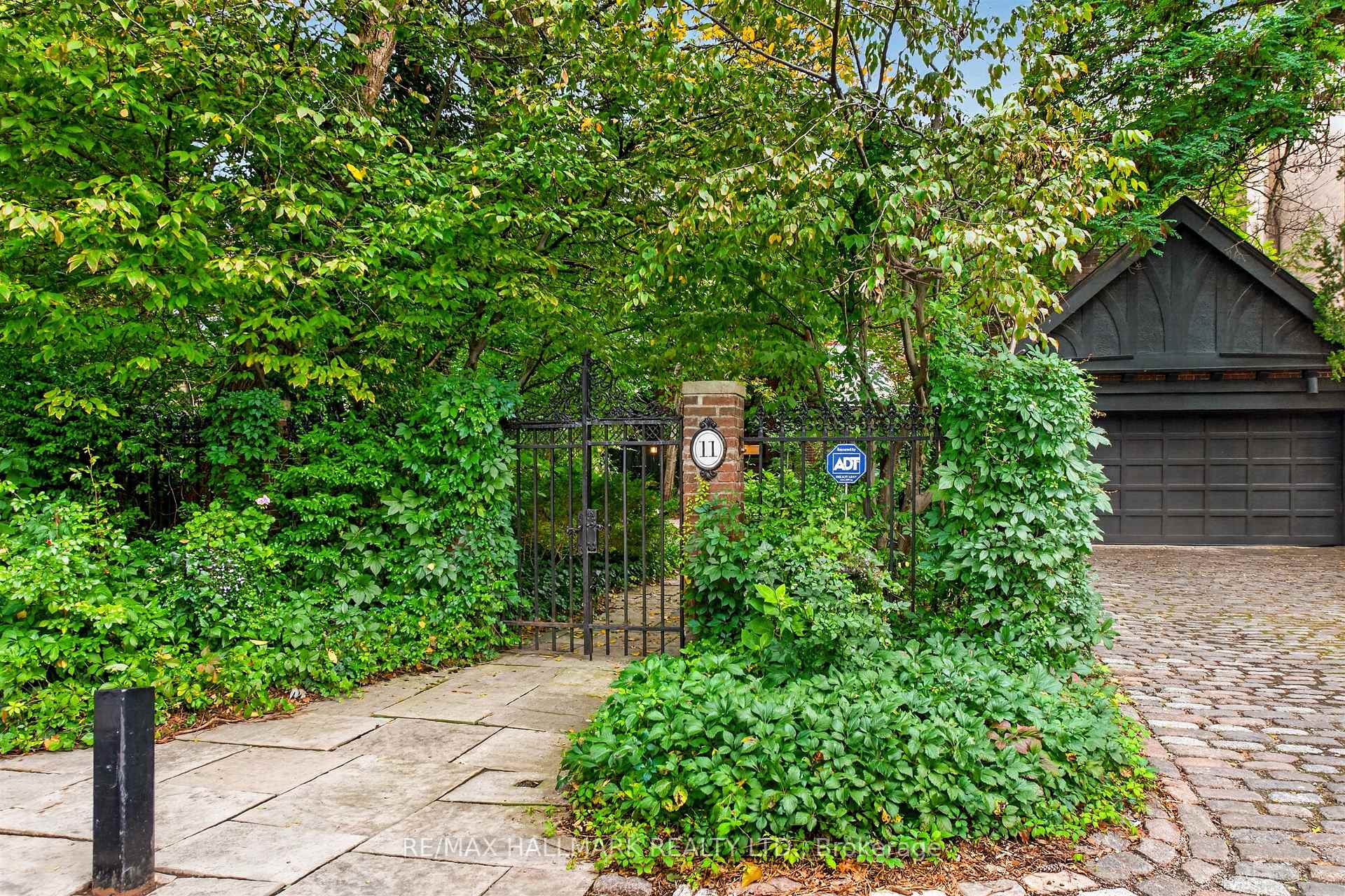 Photo of 11 Pine Hill Road