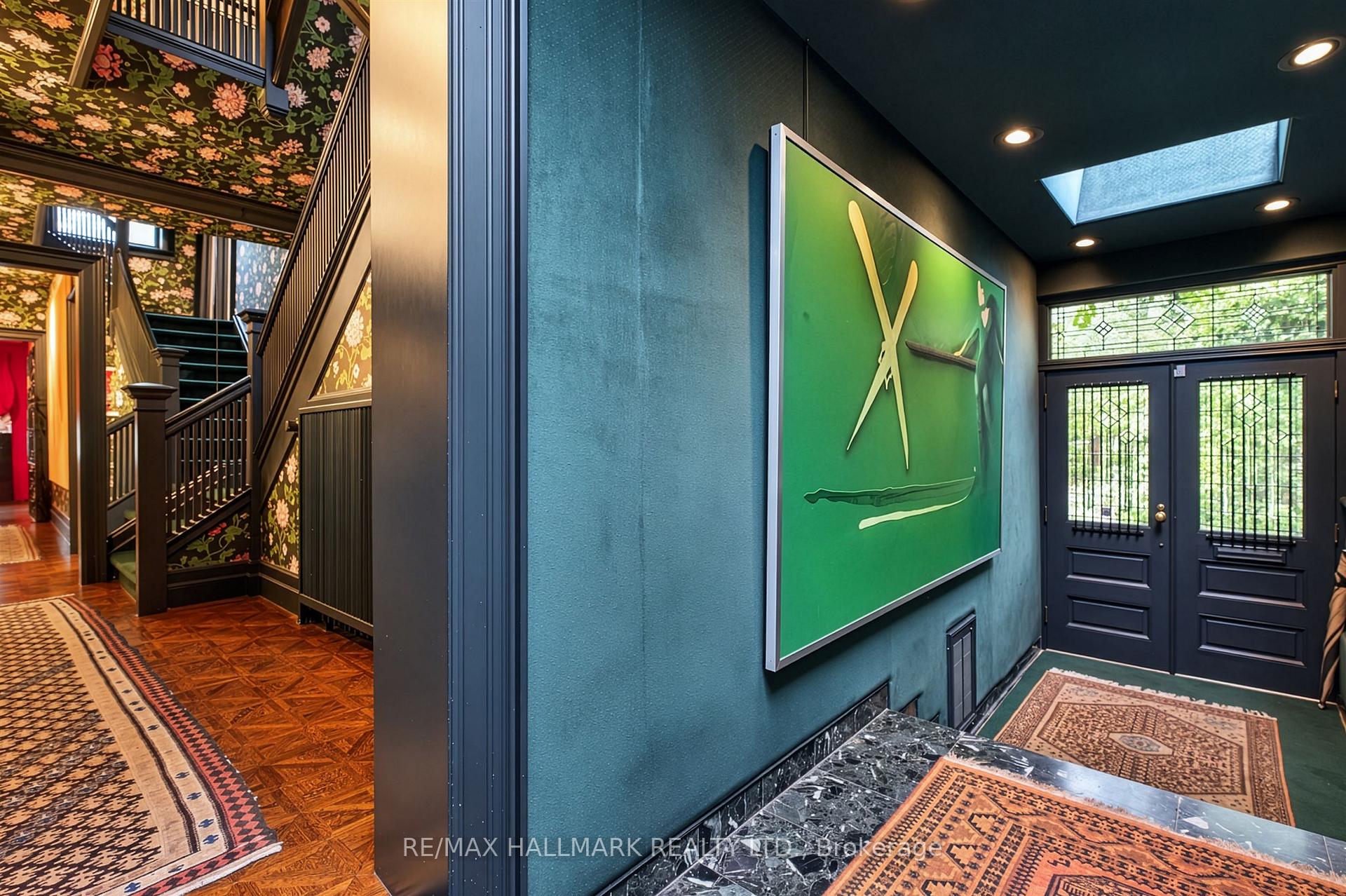 Photo 13 of 11 Pine Hill Road, Toronto, Rosedale-Moore Park — HOMEH