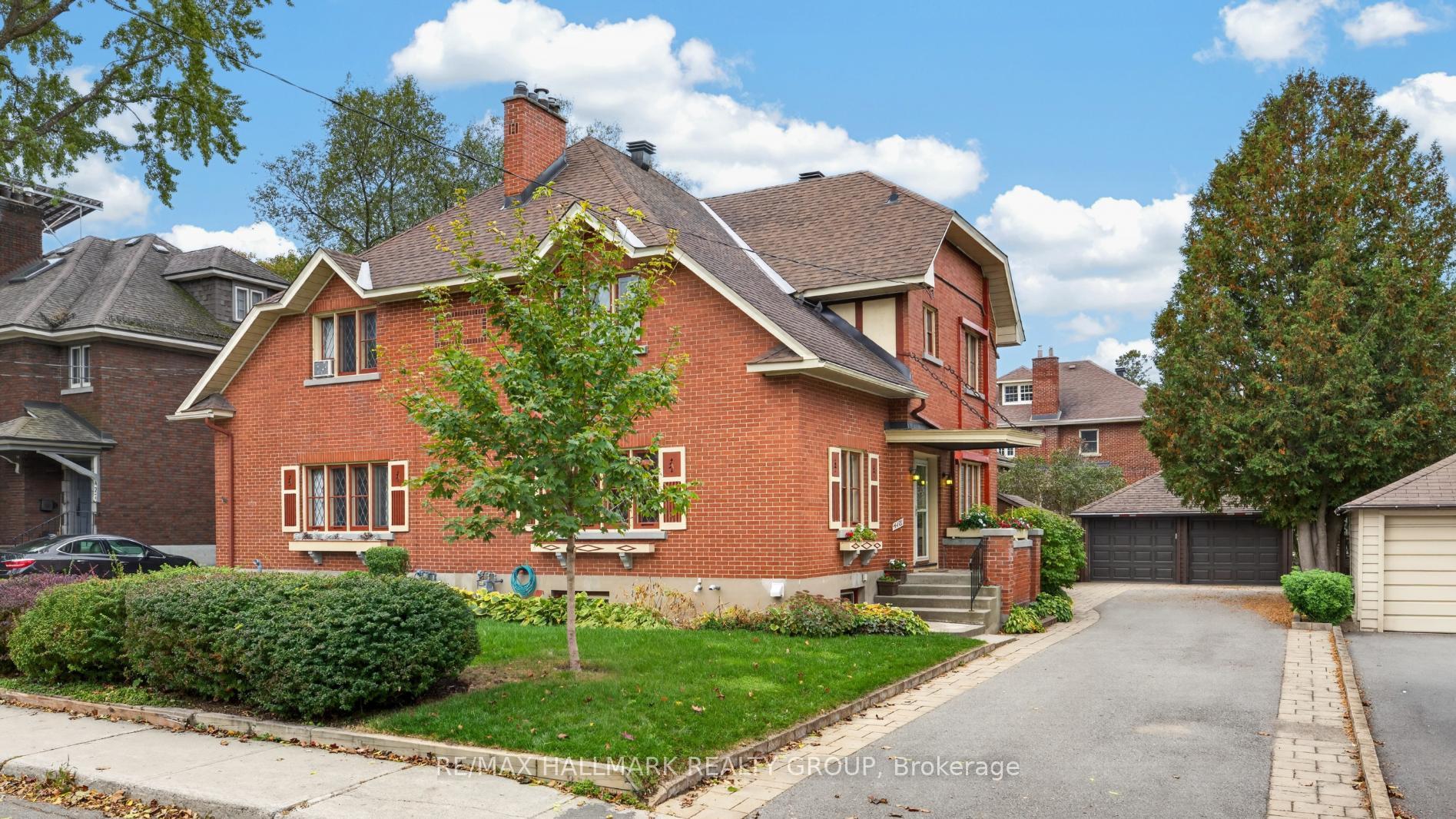 Photo of 418 Hamilton Avenue S