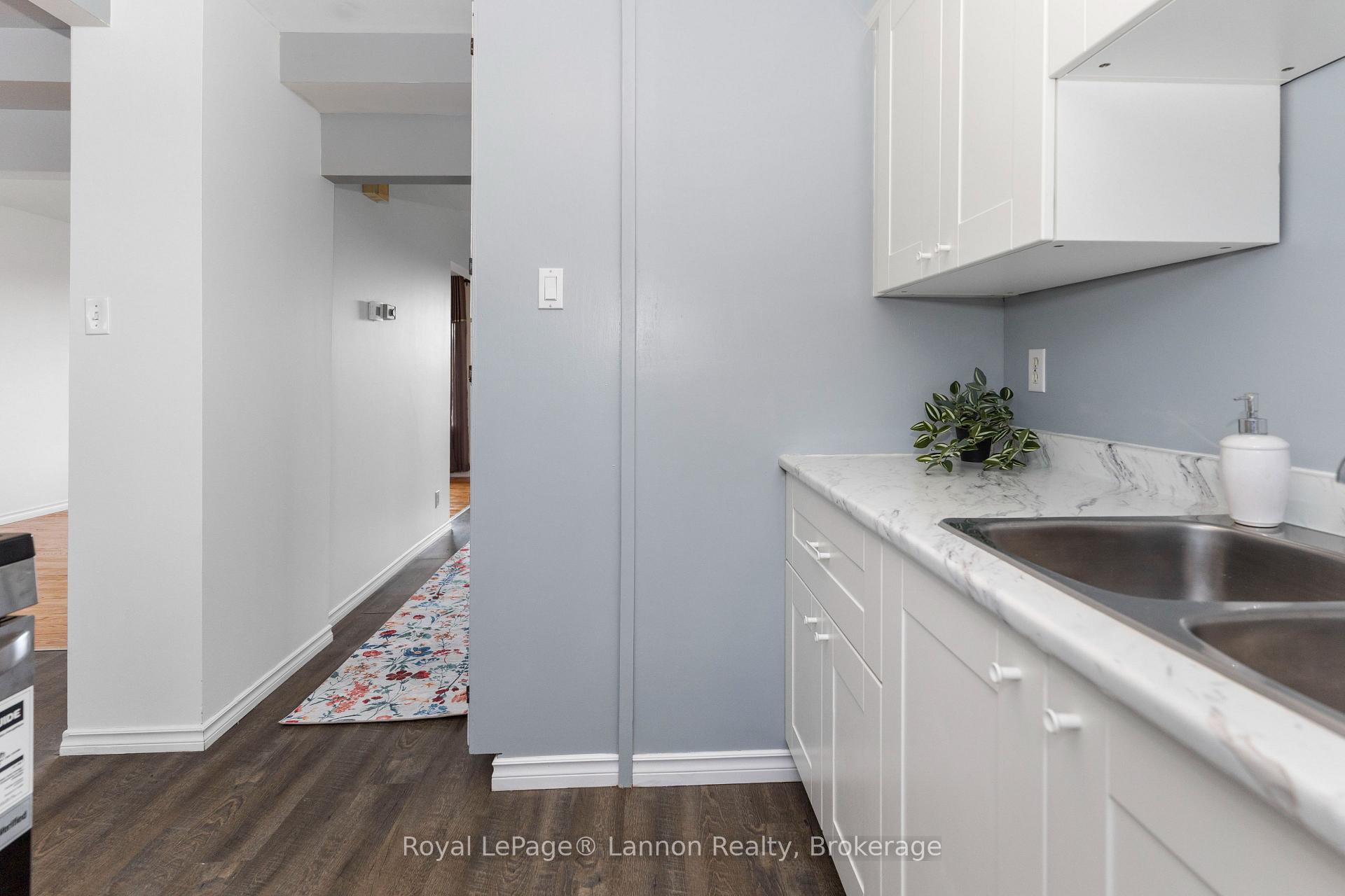 Photo 4 of 103A Redwood Avenue W, Thunder Bay, Northwood Park — HOMEH
