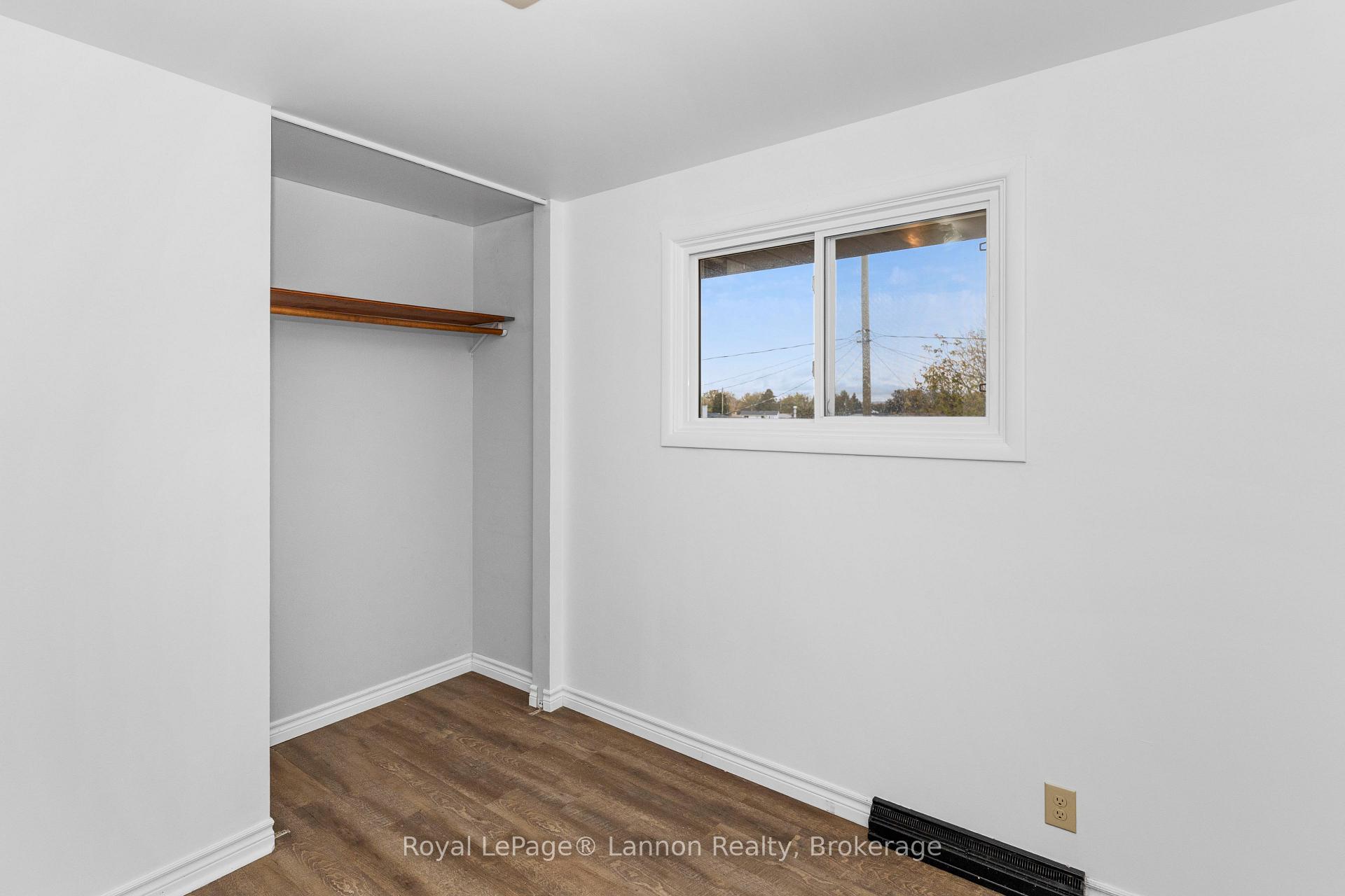 Photo 20 of 103A Redwood Avenue W, Thunder Bay, Northwood Park — HOMEH