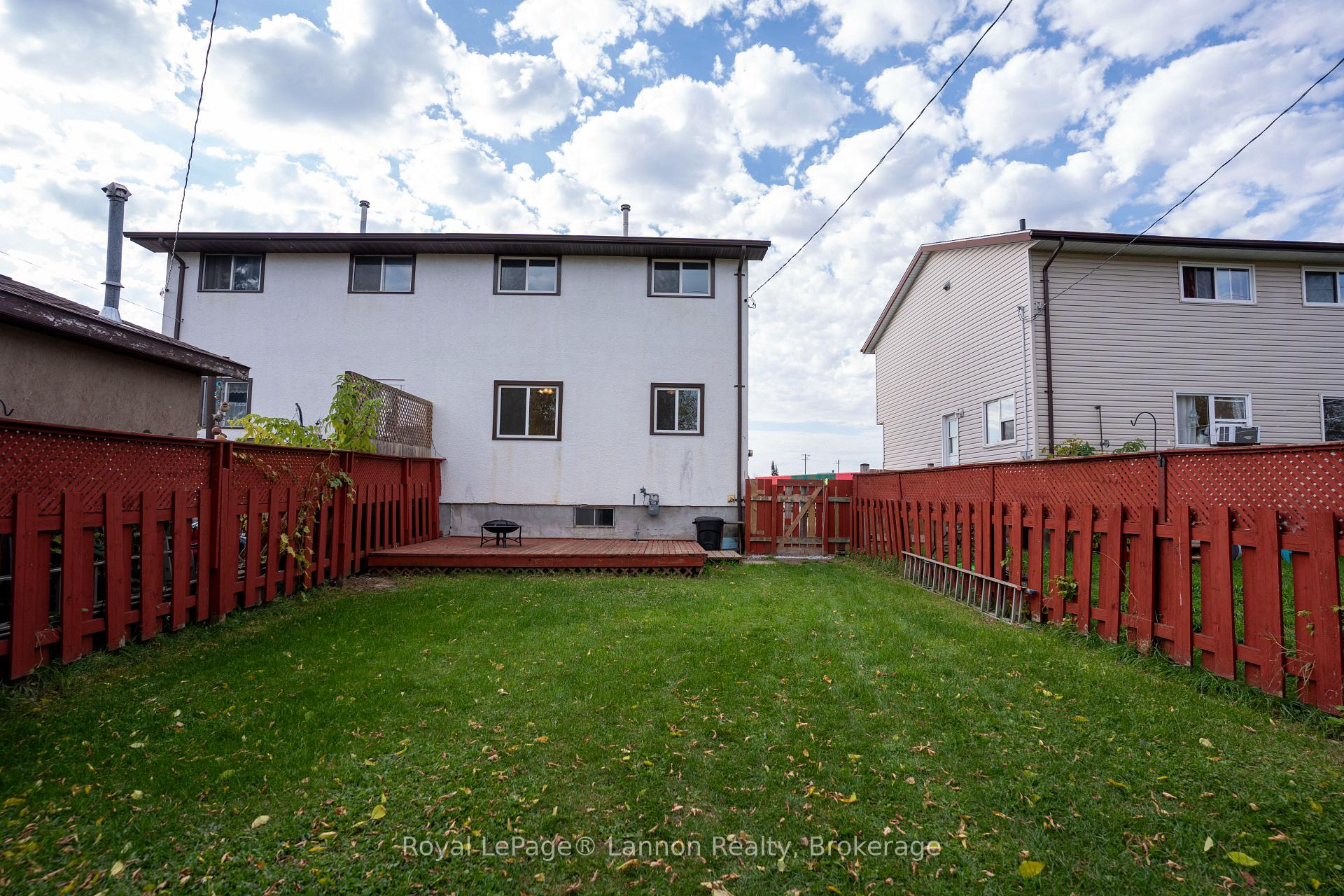 Photo 27 of 103A Redwood Avenue W, Thunder Bay, Northwood Park — HOMEH