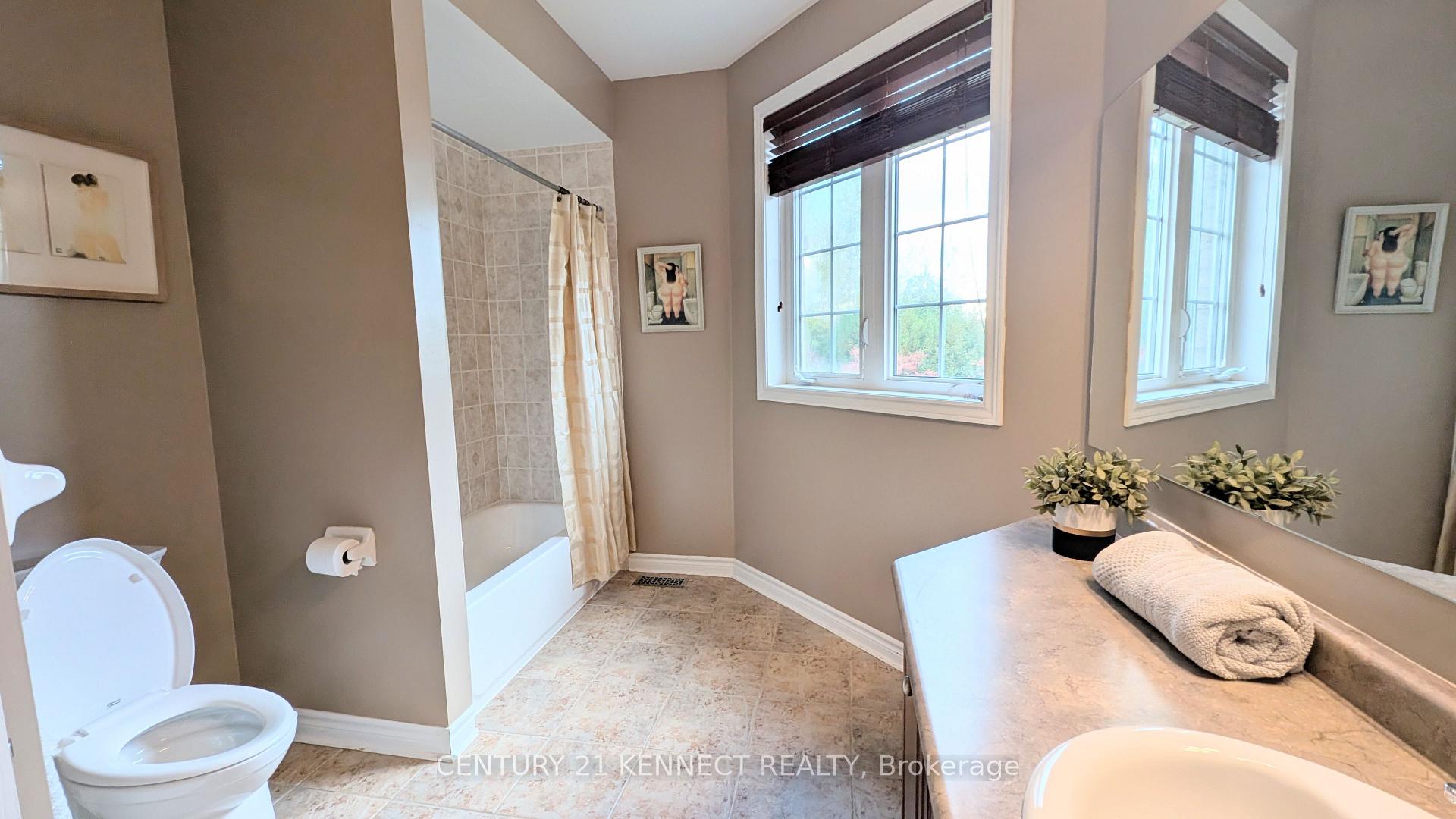 Photo 26 of 365 Old Colony Road, Richmond Hill, Oak Ridges Lake Wilcox — HOMEH