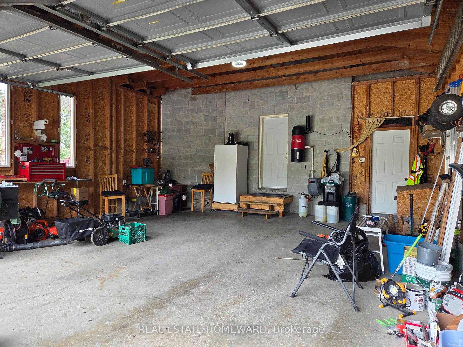 Photo 28 of 139 Birkhall Place, Barrie, Innis-Shore — HOMEH