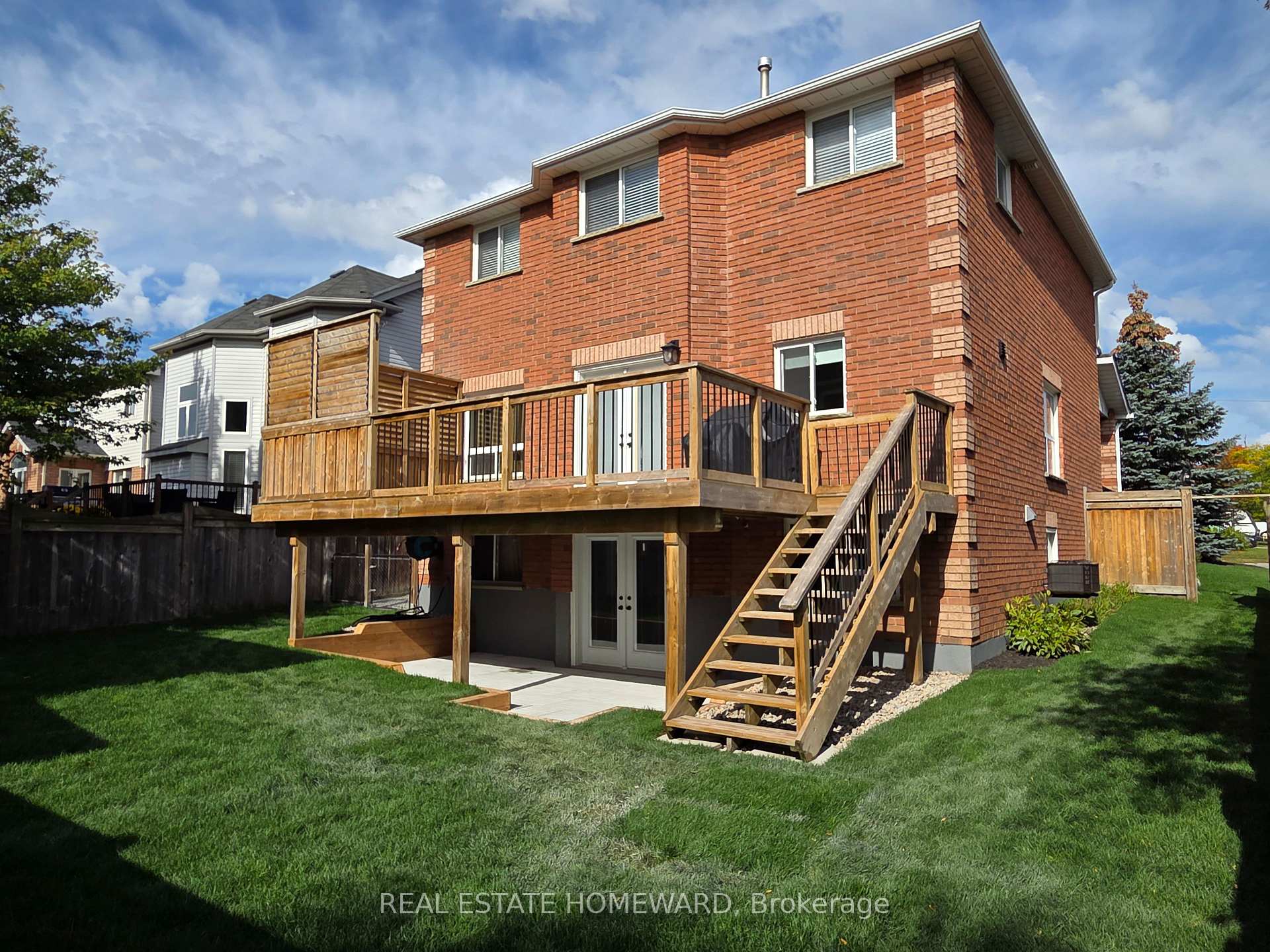 Photo 35 of 139 Birkhall Place, Barrie, Innis-Shore — HOMEH