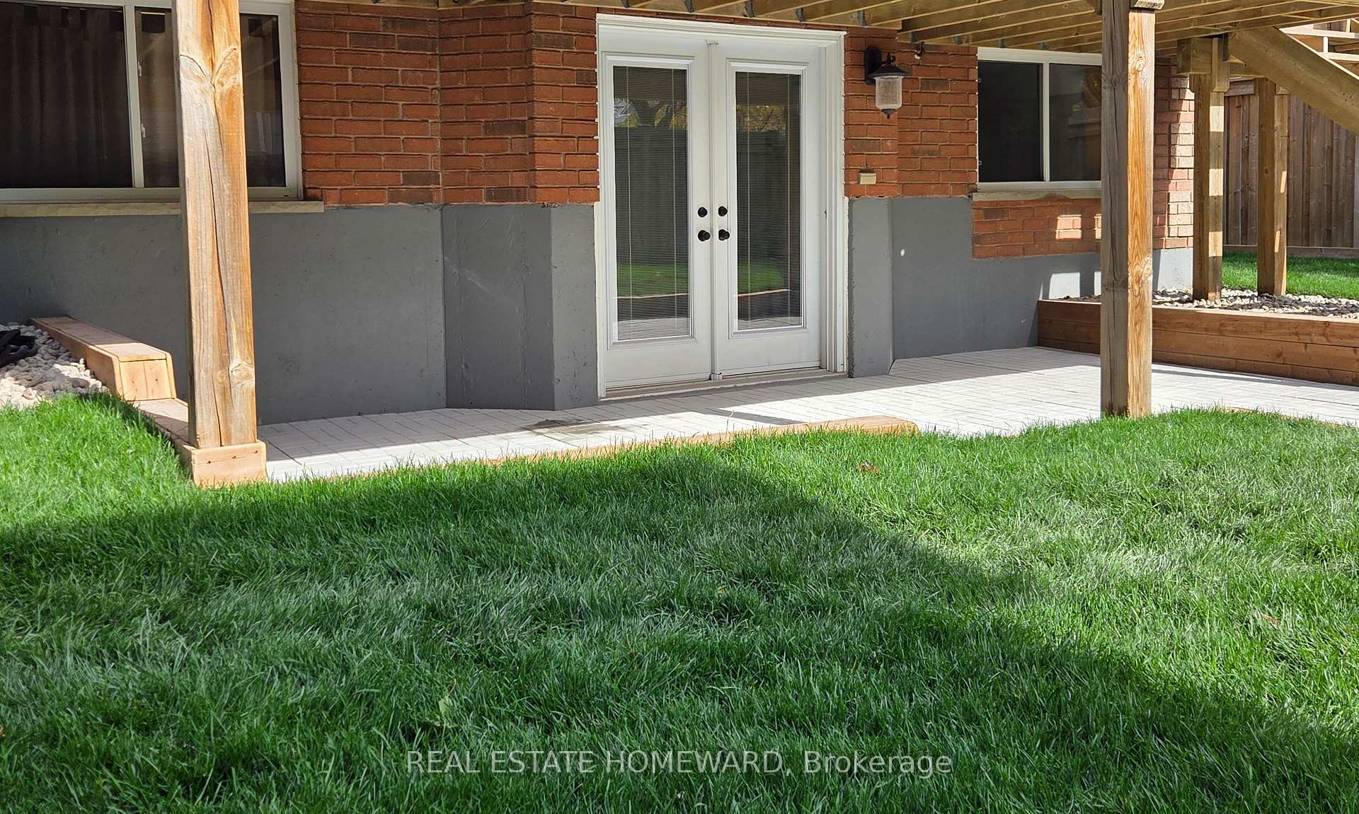 Photo 36 of 139 Birkhall Place, Barrie, Innis-Shore — HOMEH