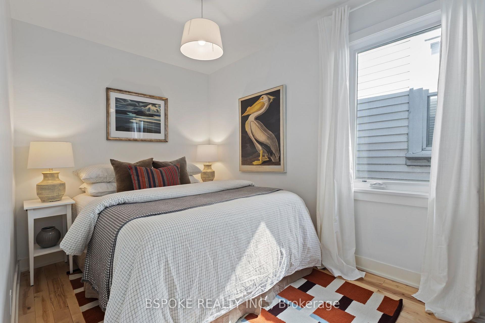 Photo 16 of 389 Coxwell Avenue, Toronto, Woodbine Corridor — HOMEH