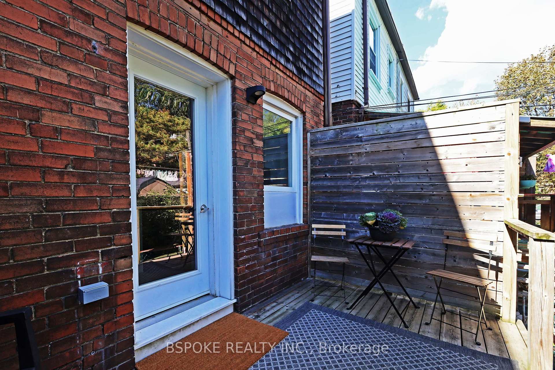 Photo 27 of 389 Coxwell Avenue, Toronto, Woodbine Corridor — HOMEH