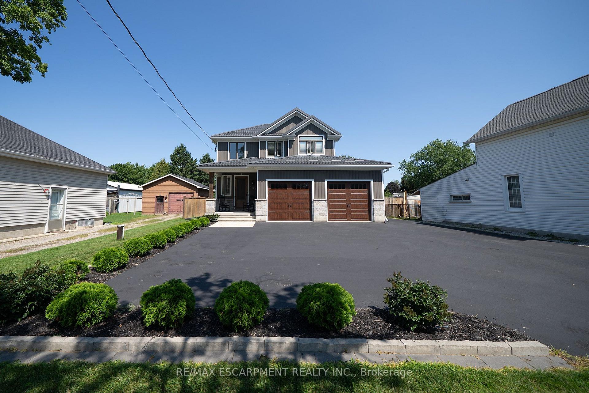 Photo 3 of 166 King Street, Brant, Burford — HOMEH