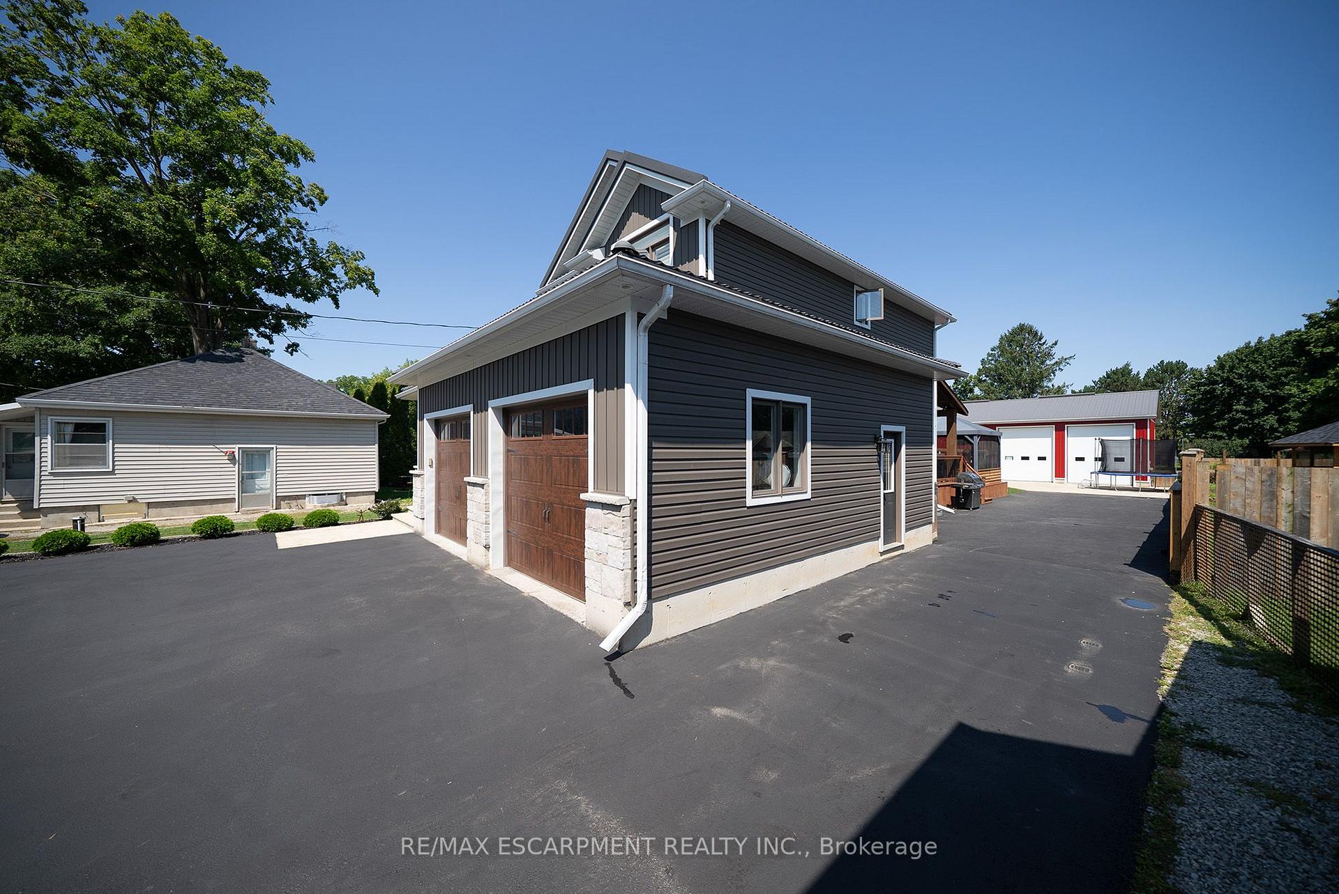 Photo 4 of 166 King Street, Brant, Burford — HOMEH