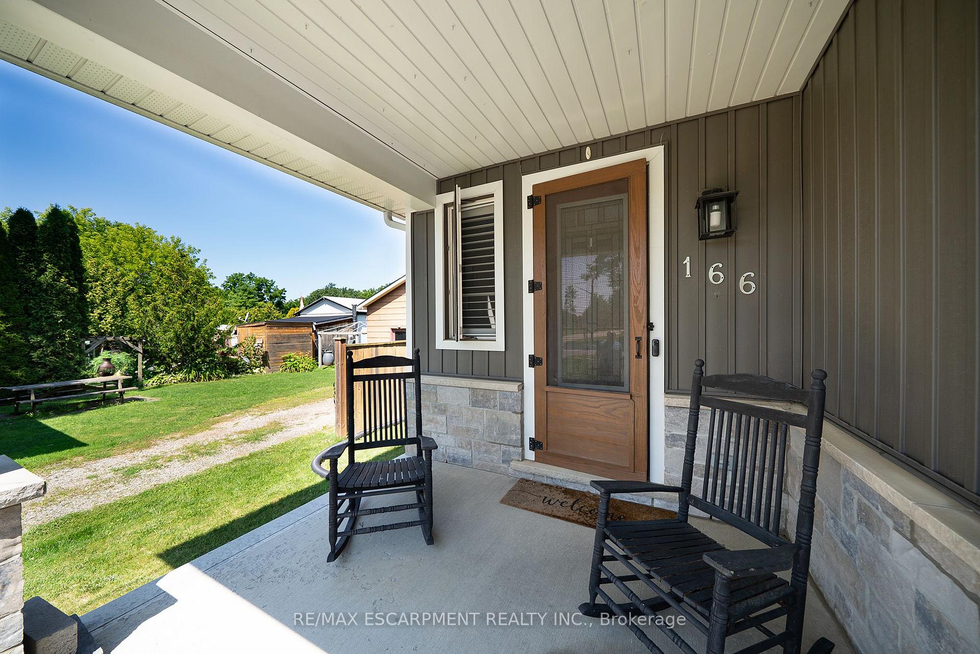 Photo 6 of 166 King Street, Brant, Burford — HOMEH