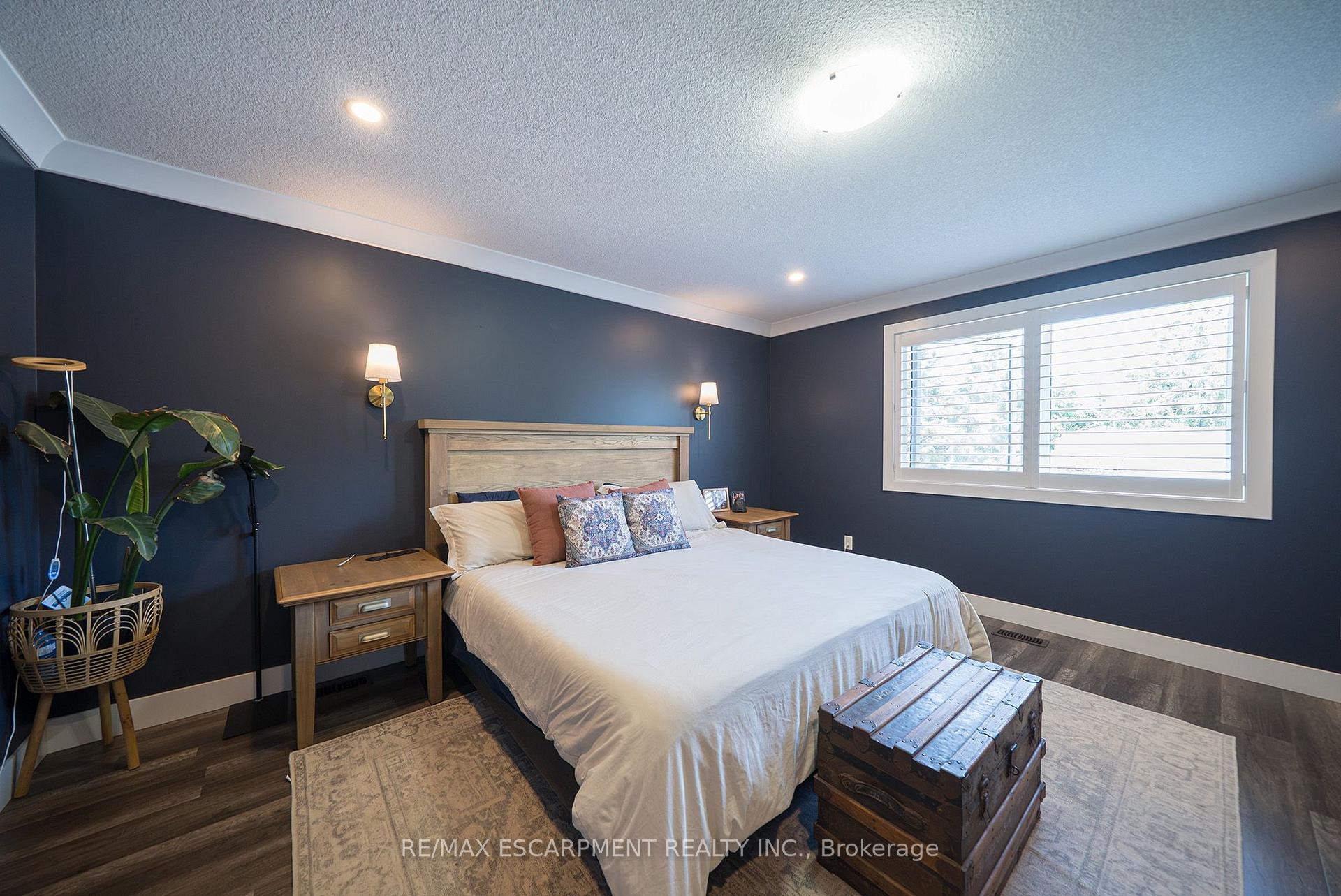 Photo 20 of 166 King Street, Brant, Burford — HOMEH